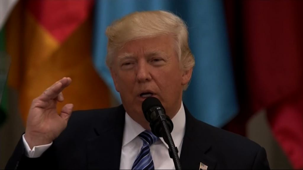 特朗普簽署備忘錄禁跨性別人士服役