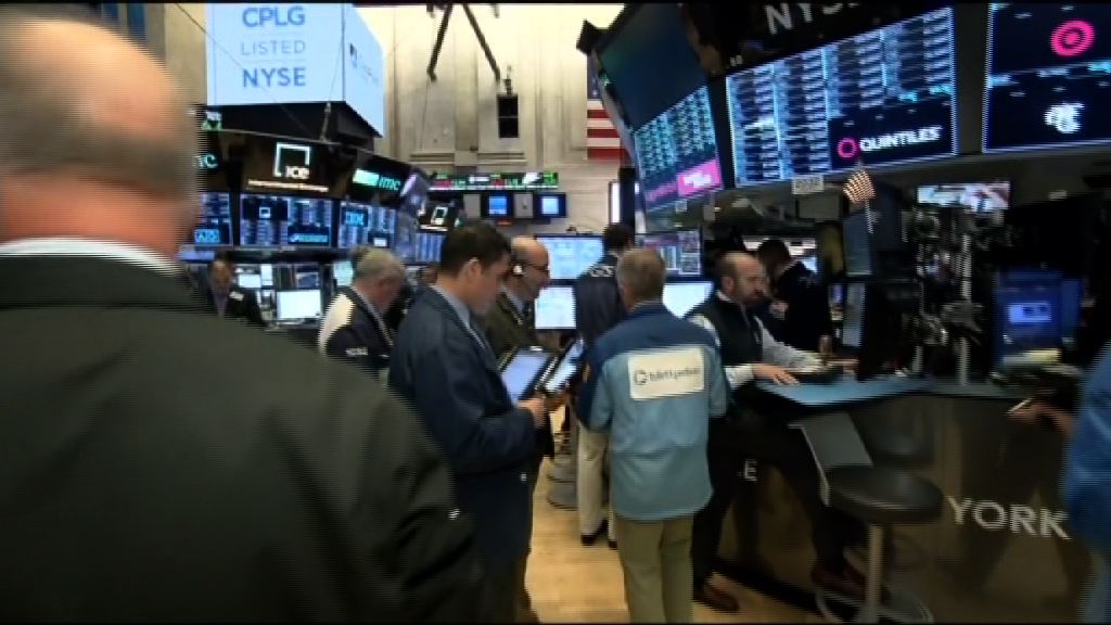 美股先升後跌　科技股被拋售