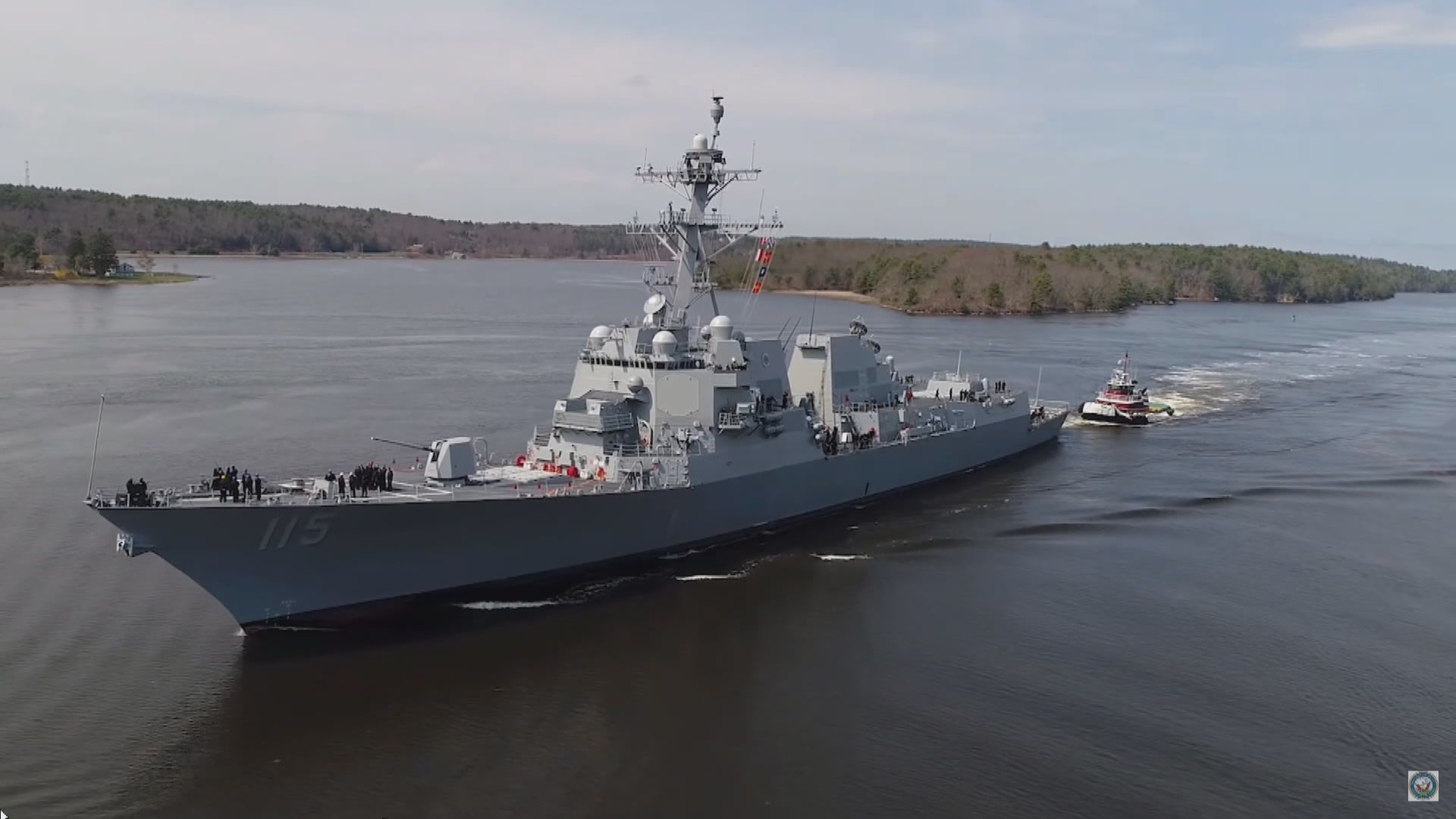 美加軍艦再穿越台灣海峽 解放軍全程跟蹤和監視