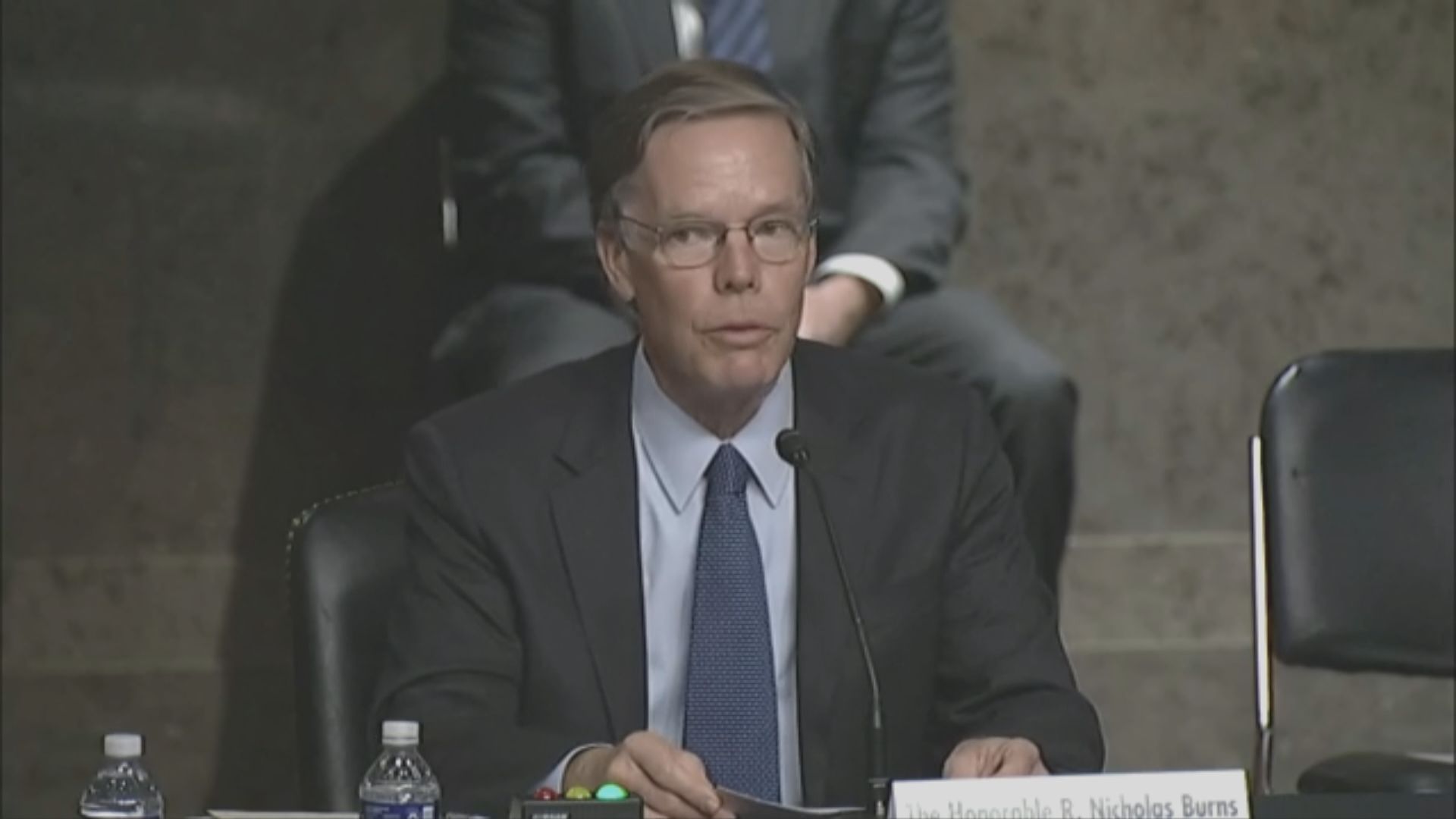 伯恩斯指美國會在應該時候與中國激烈競爭