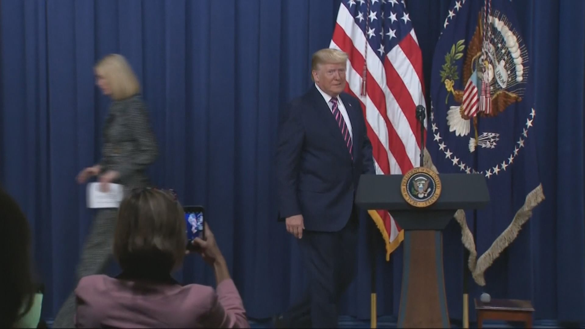 輿論指特朗普急於達中美貿易協議出於選舉考量