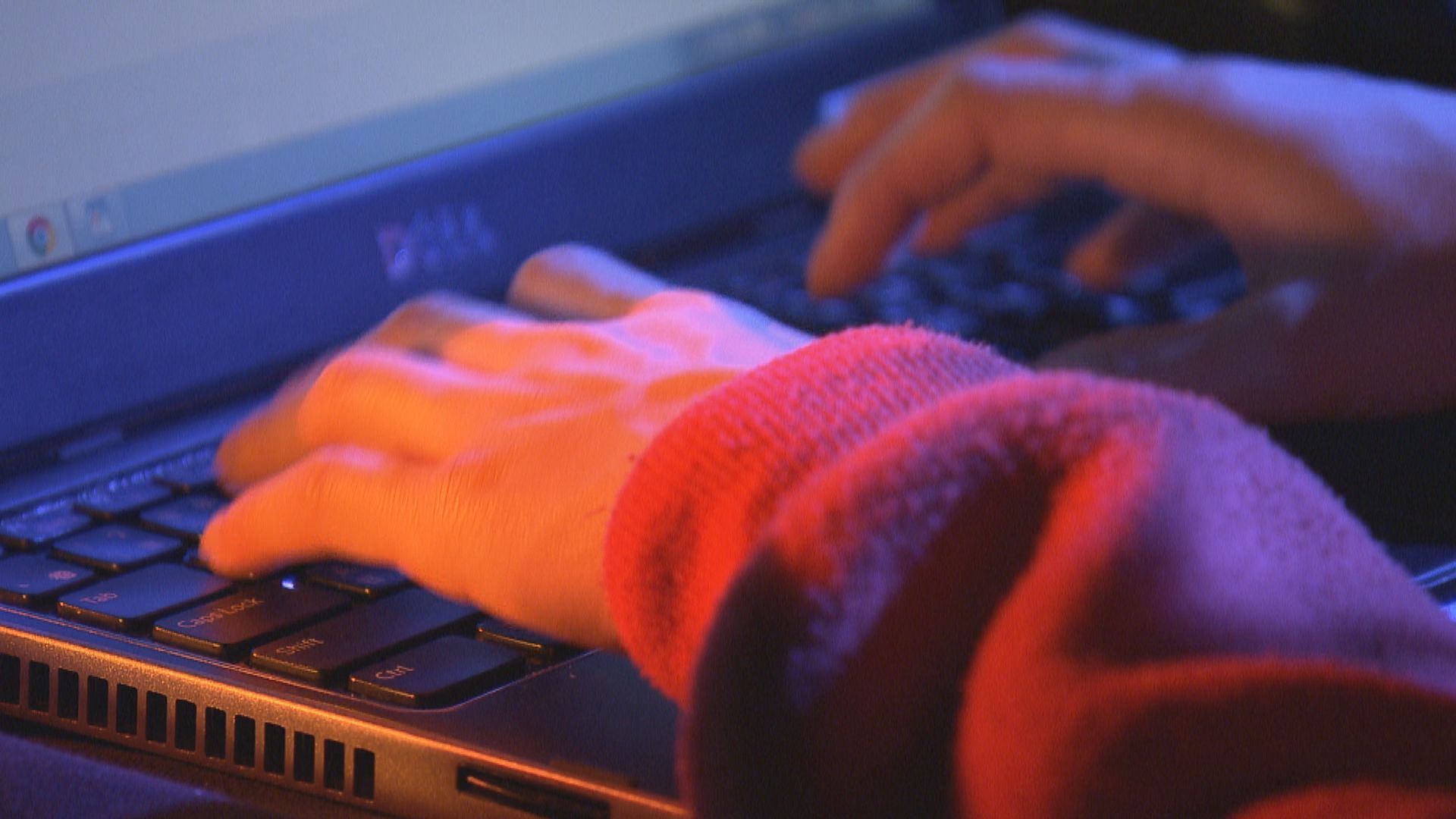 有美國官員指中國黑客涉試圖偷美國新冠病毒疫苗資料