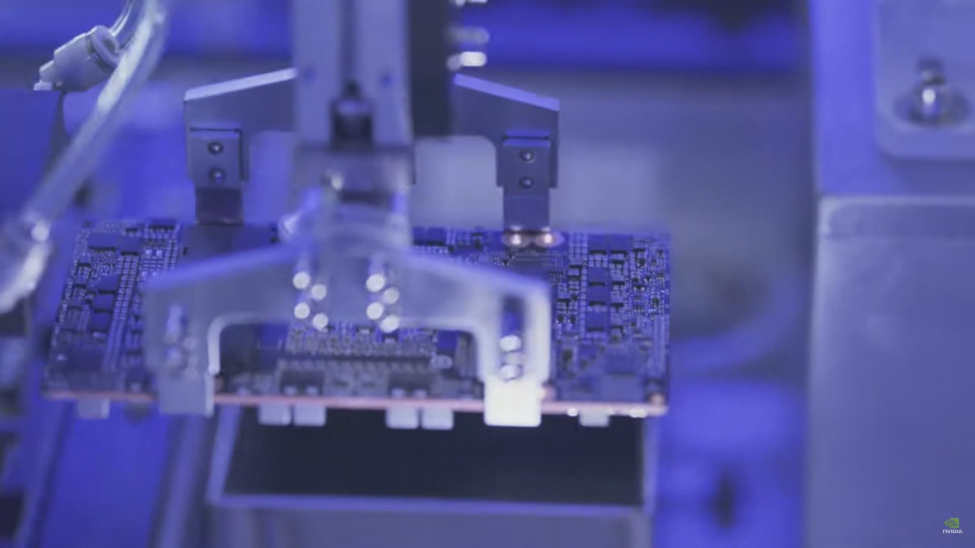 美國正式批准英偉達對華出口H200晶片