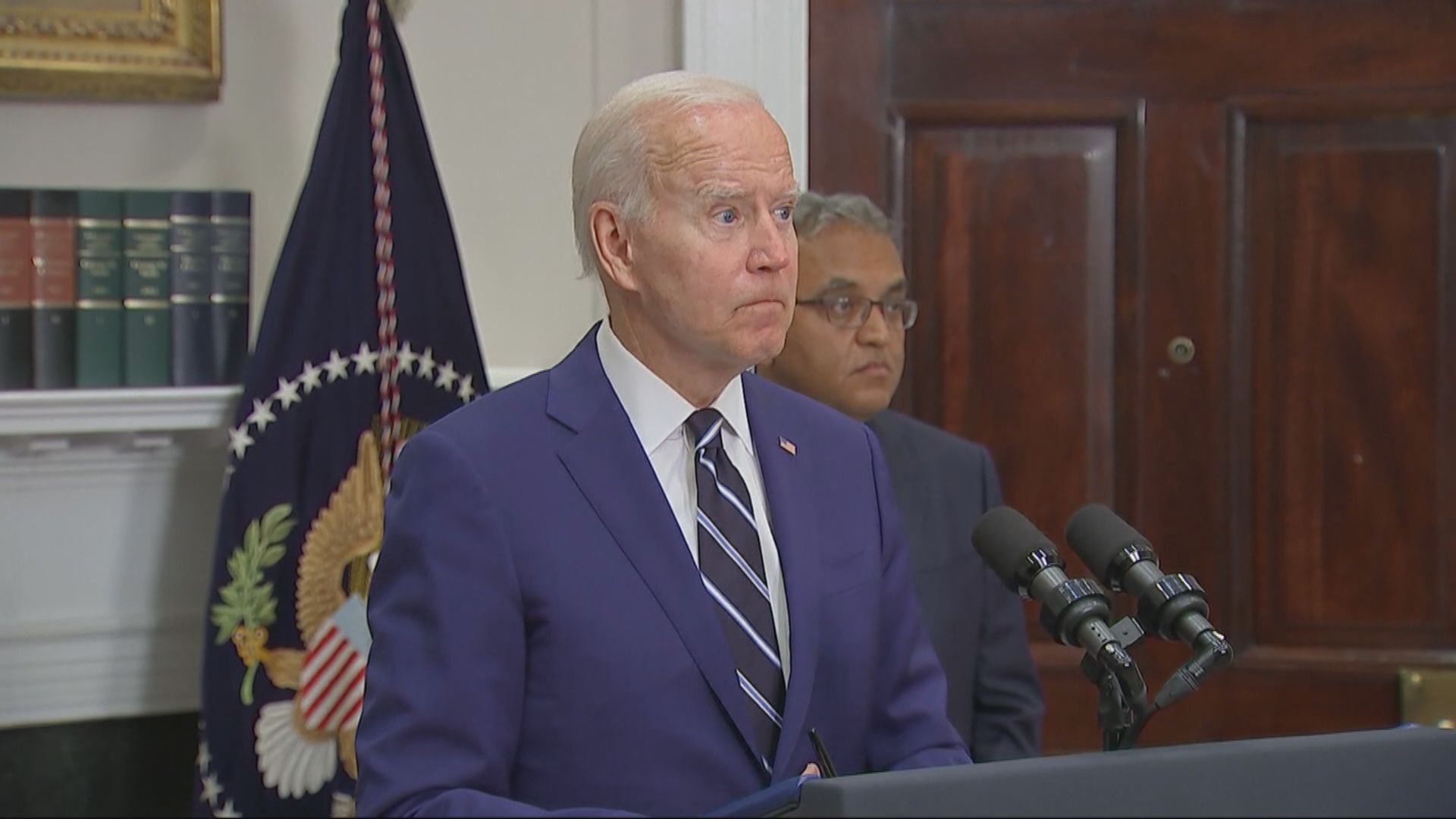 消息指拜登考慮撤銷部分中國貨物關稅