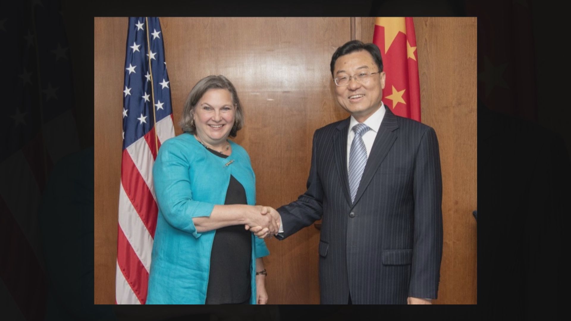 謝鋒會晤美國副國務卿紐蘭