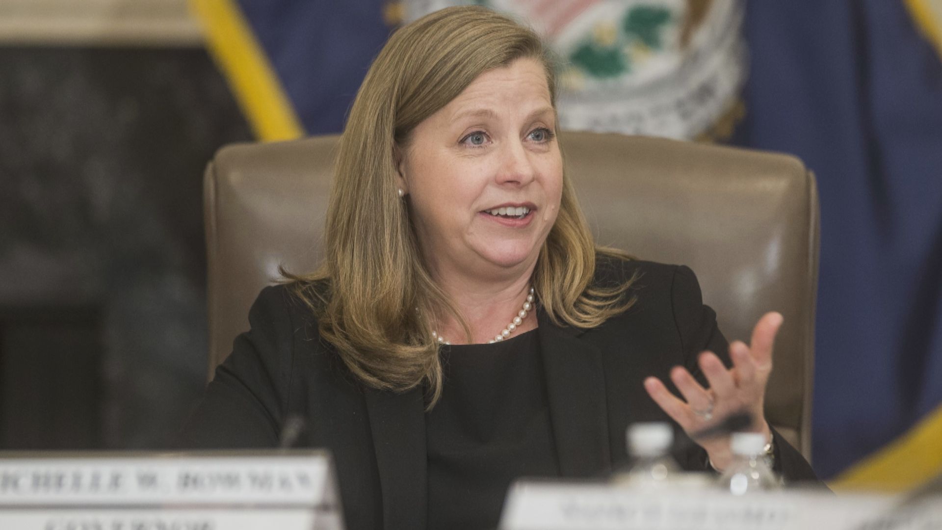 聯儲局理事鮑曼：或需進一步加息以壓低通脹