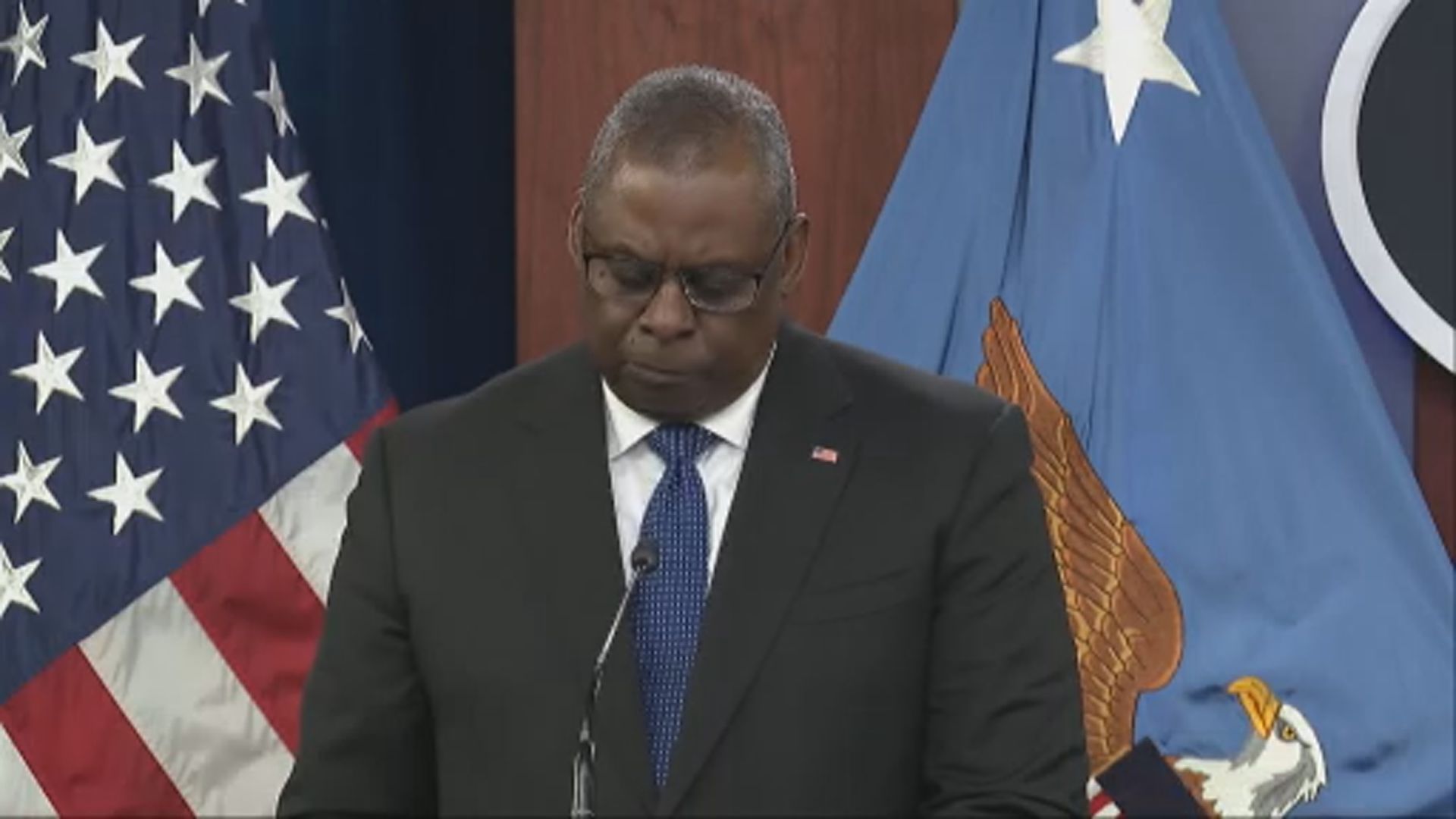 奧斯汀指曾與佩洛西通話　提供安全評估