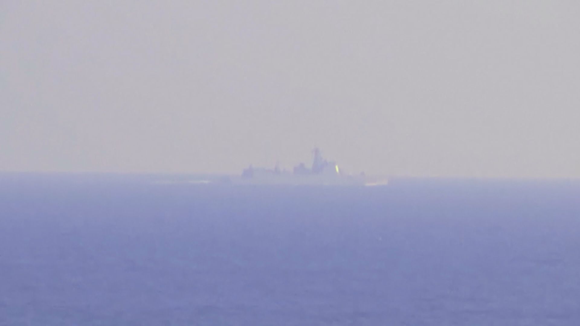 美軍驅逐艦通過台海