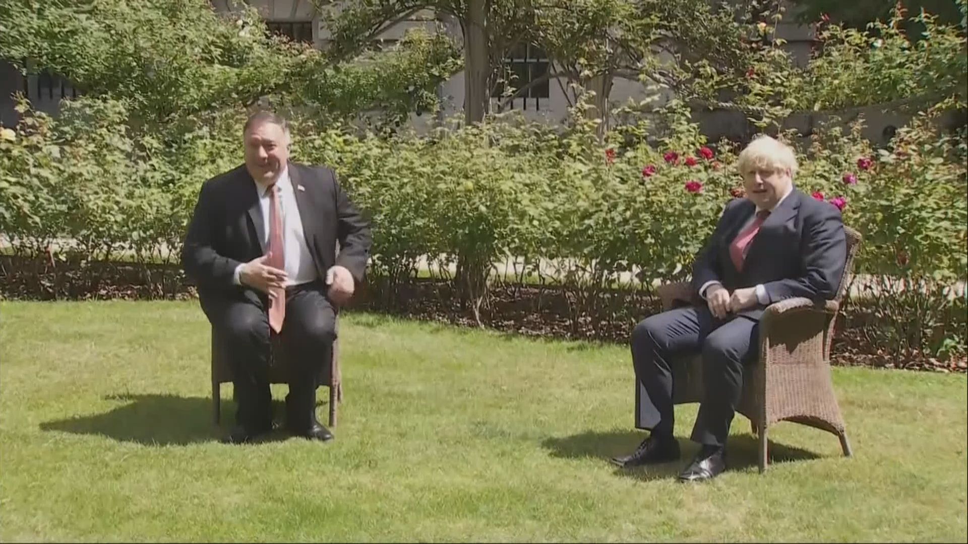 蓬佩奧晤約翰遜討論香港問題