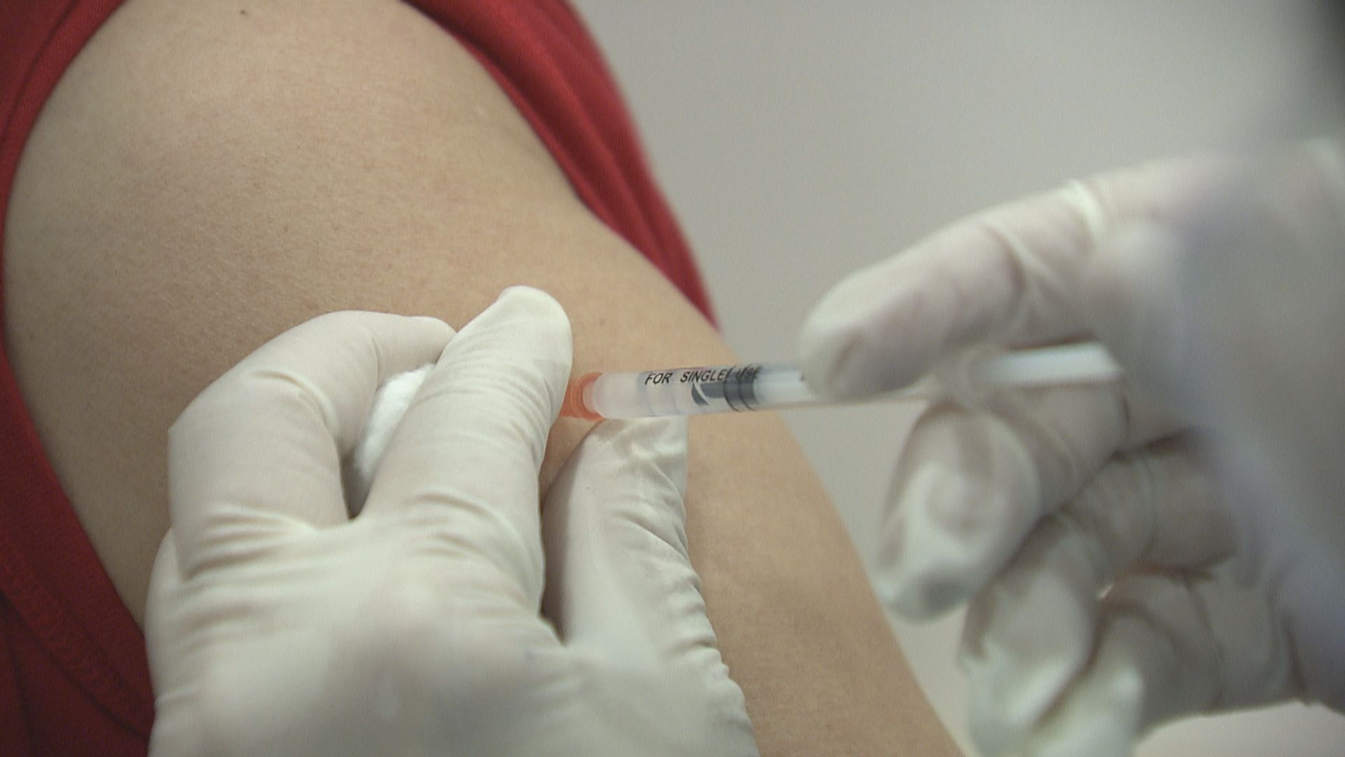 劉宇隆：第三針新冠疫苗是否溝針視乎個人需要