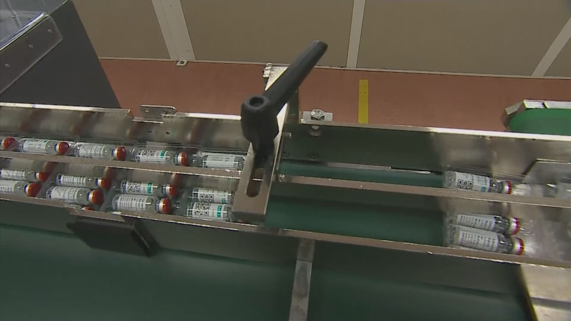 阿斯利康疫苗美國第三期測試有效率達79%