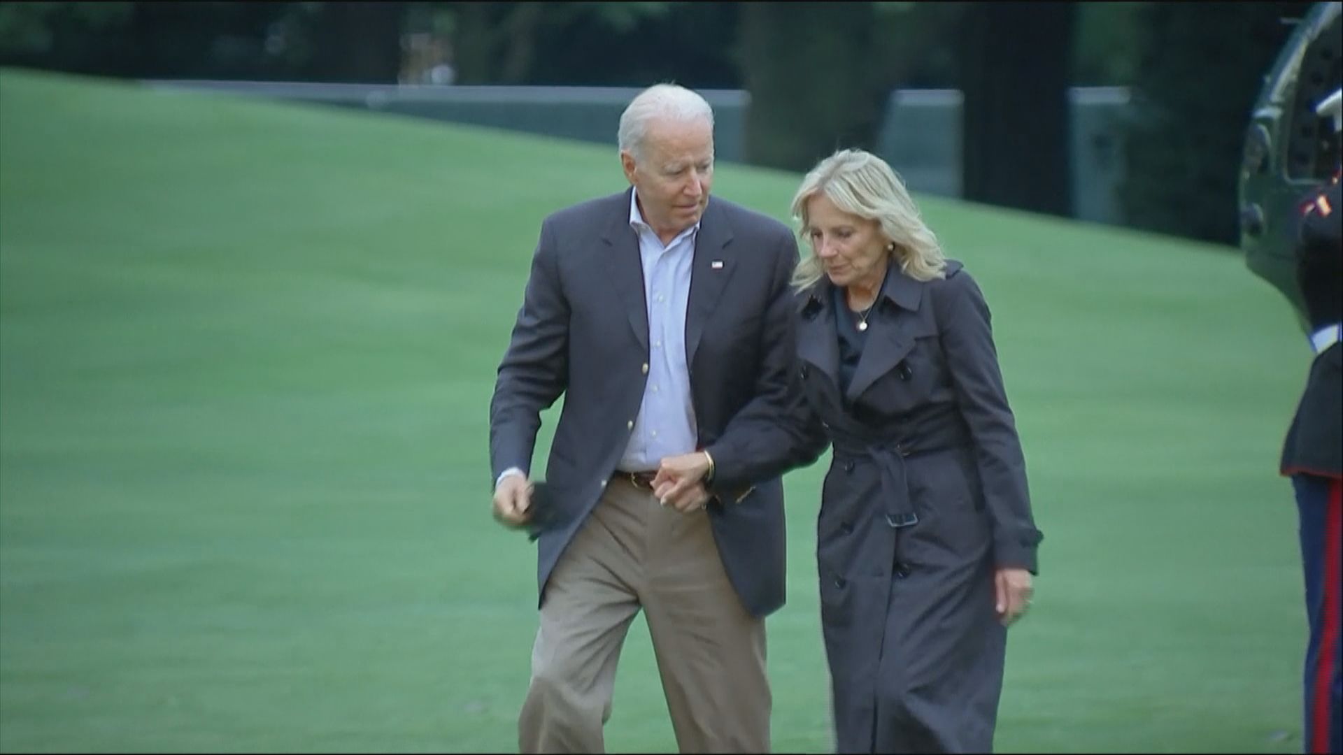 拜登夫婦將接種新冠疫苗第三針加強劑