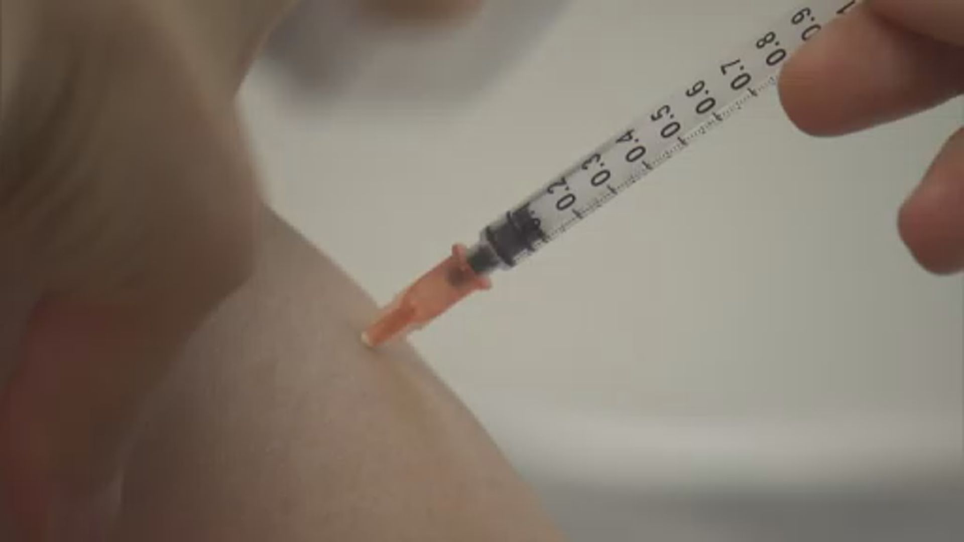 免疫力弱及高風險人士　下周四起可打第三針