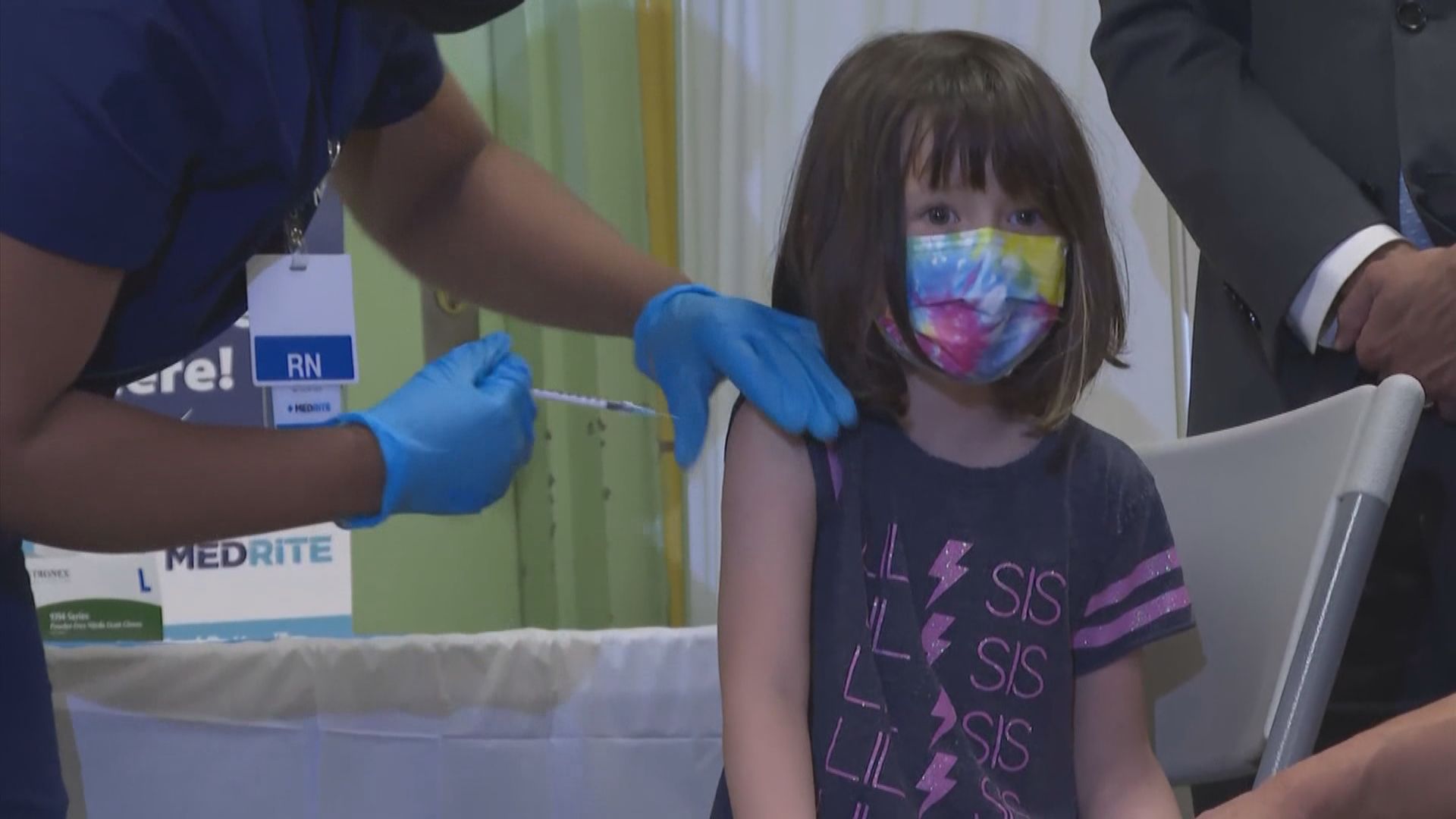 美國正式批准5至11歲兒童接種輝瑞疫苗加強劑