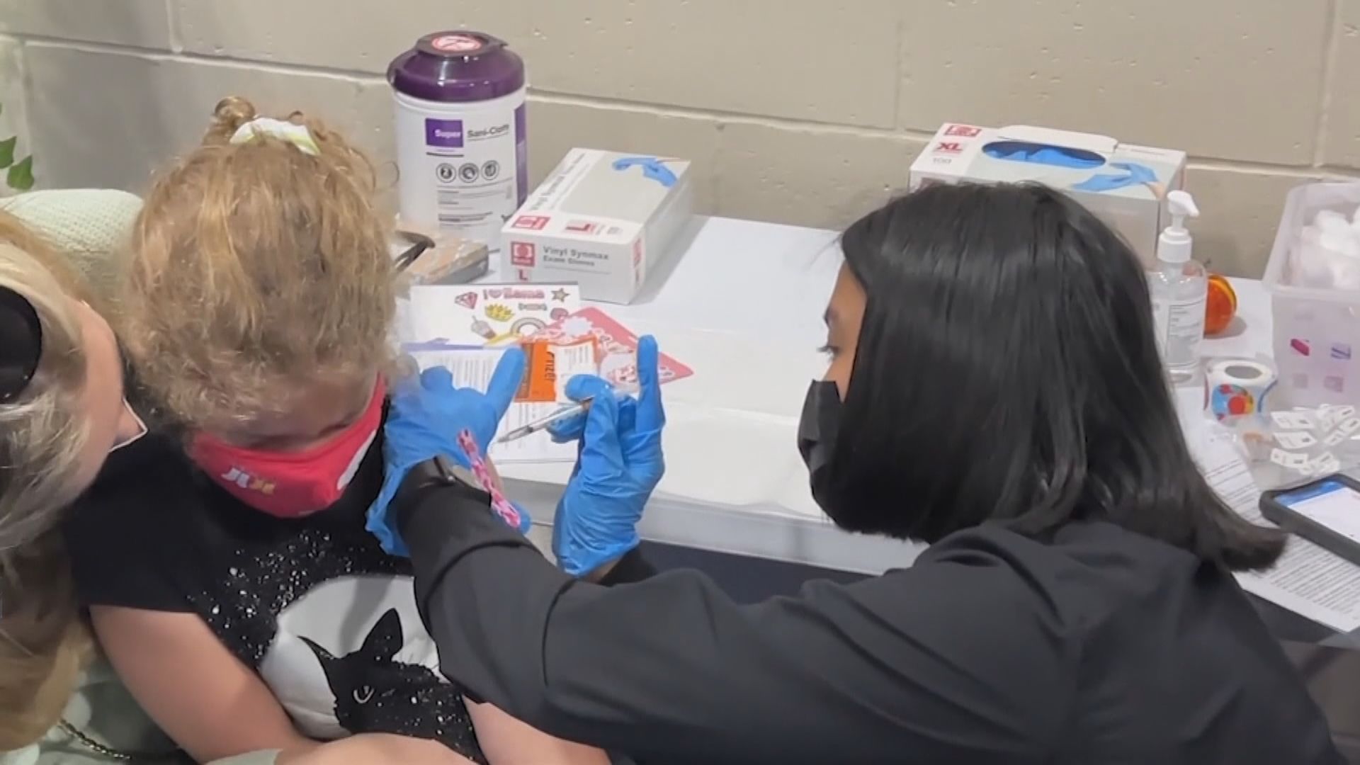 美國疾控中心指5至11歲沒打針兒童入院率高一倍