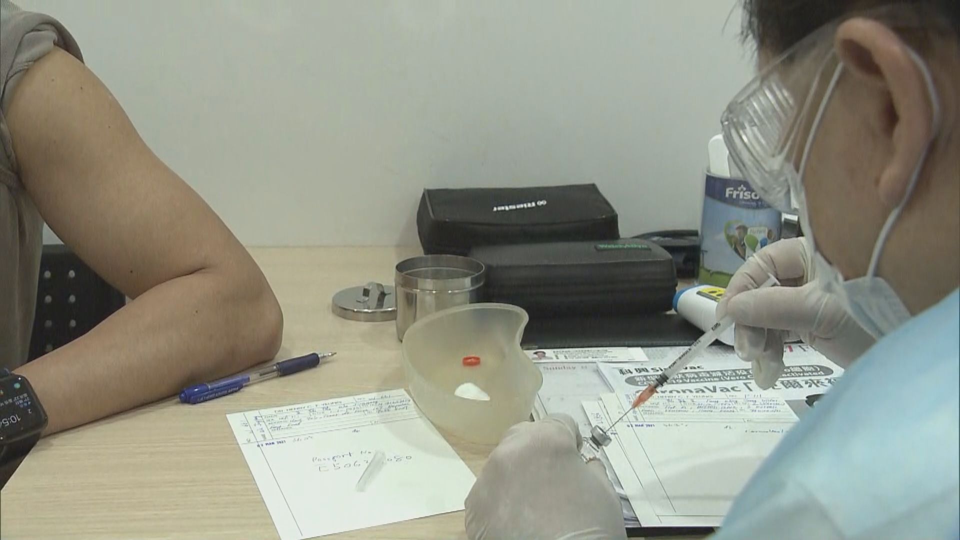 私家診所開始接種科興疫苗　每名醫生暫獲分配80針