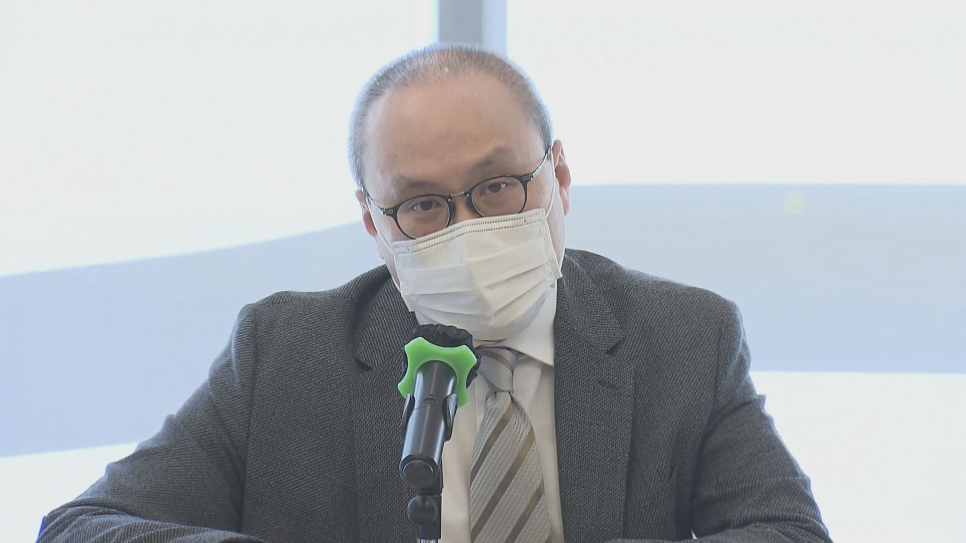 曾祈殷建議安老院舍院友可選擇科興或復必泰