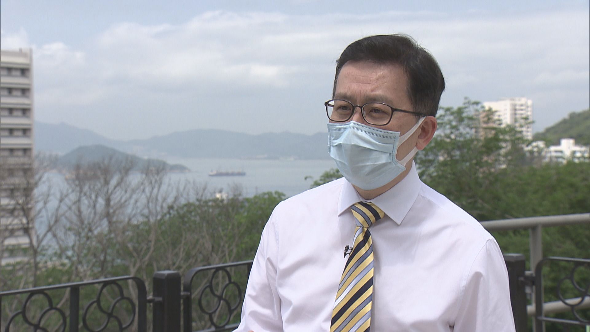 專家：若接種新冠疫苗後發燒48小時未退需求醫