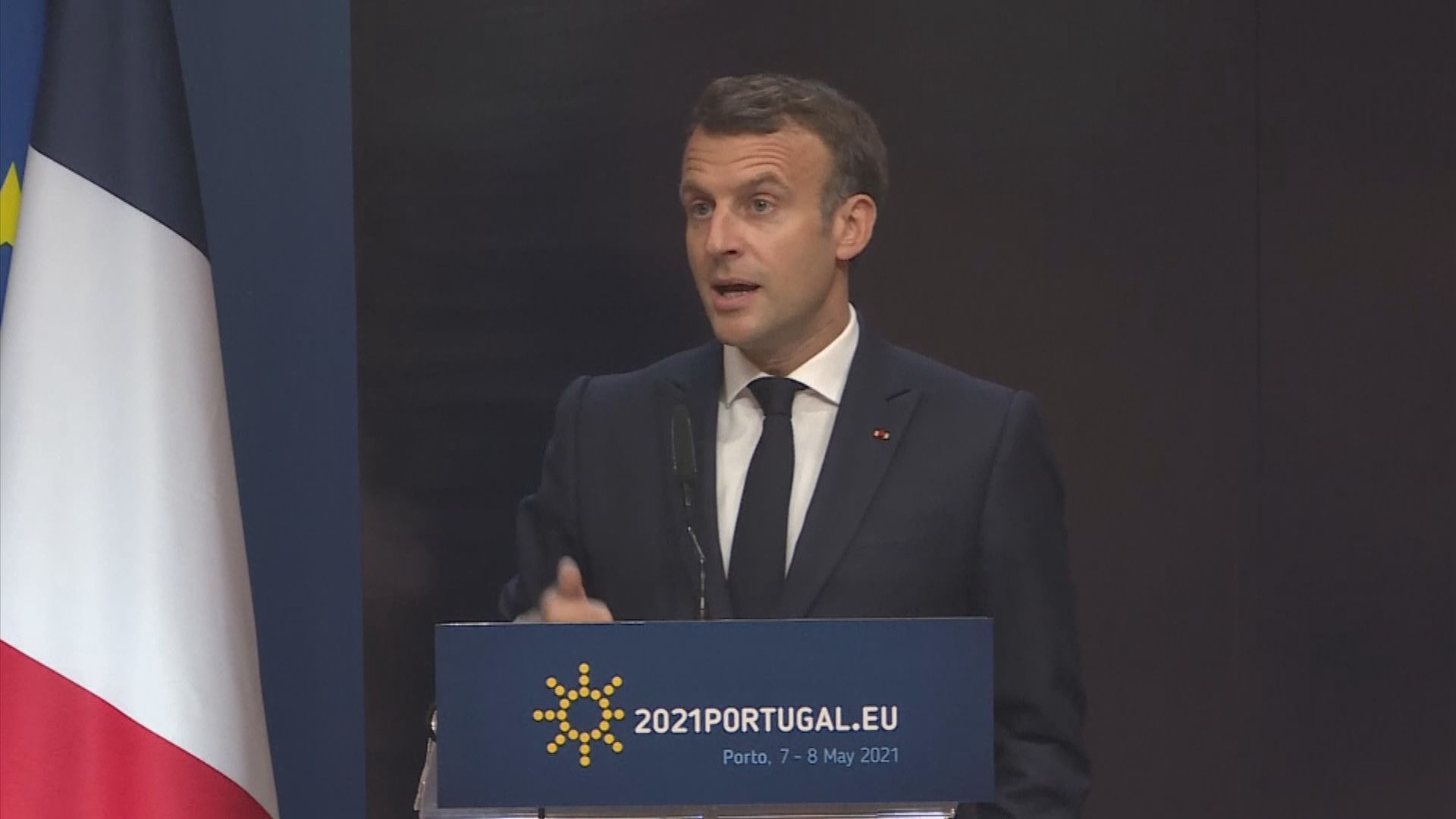 馬克龍呼籲美國取消新冠疫苗出口限制