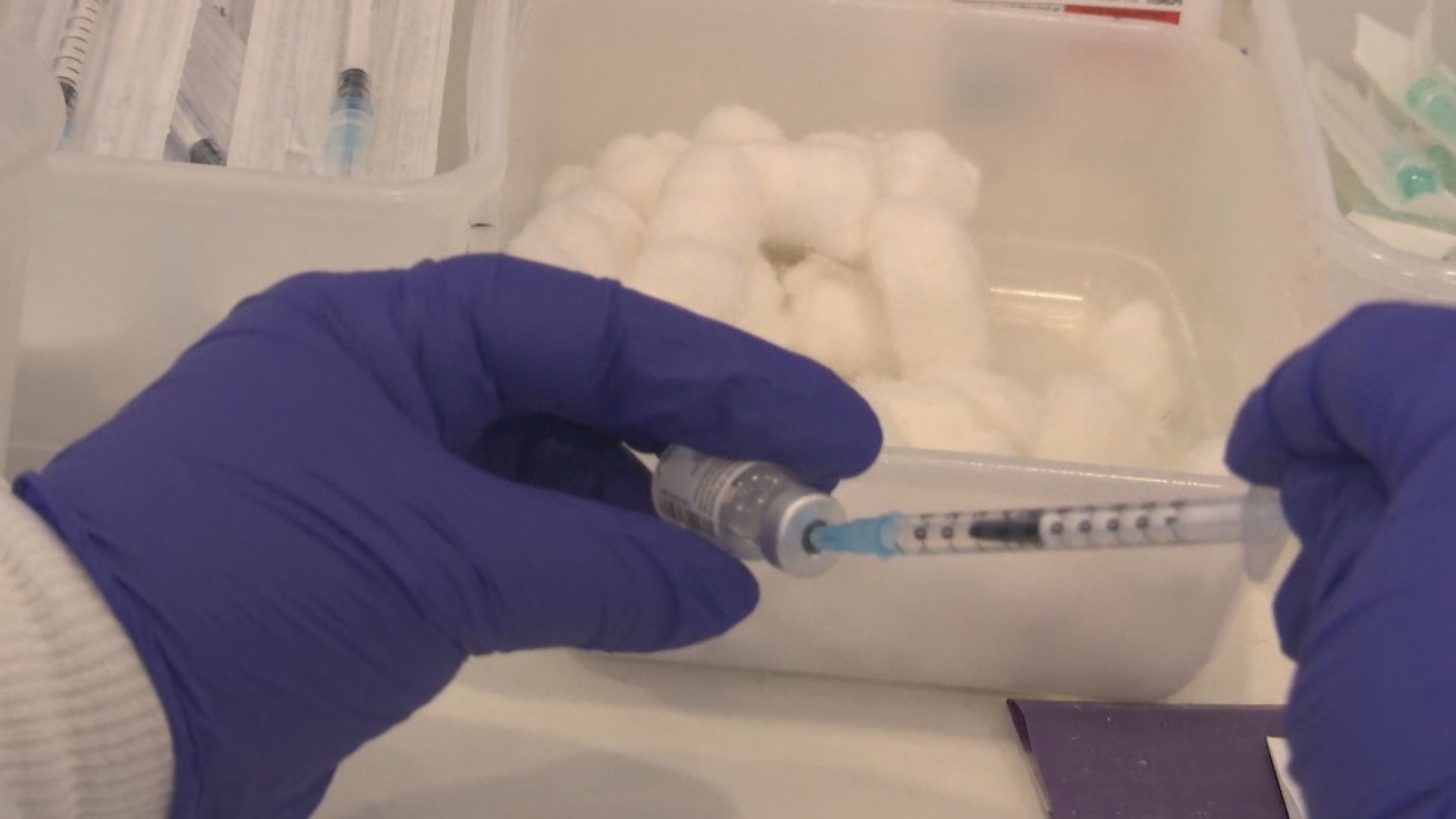 以色列周日起為60歲以上民眾接種加強劑