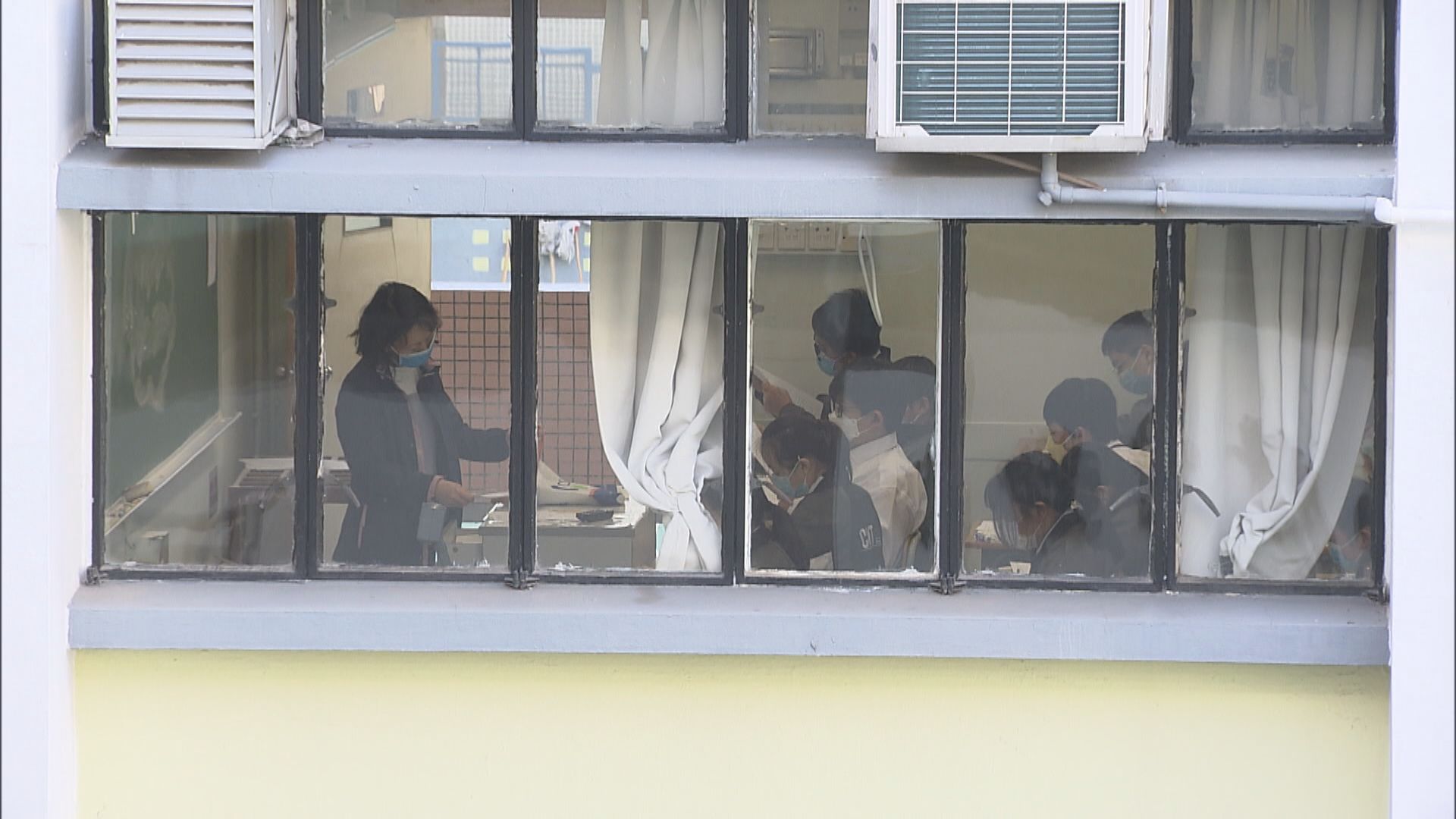 劉澤星：父母、老師、校長均應思考接種疫苗