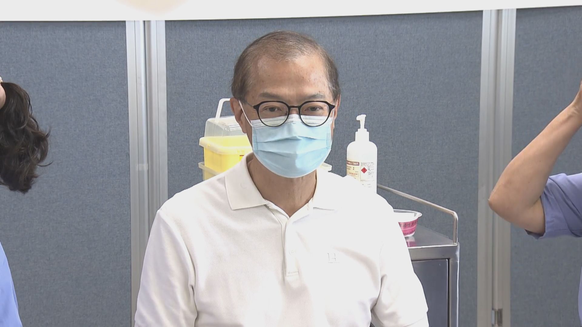 盧寵茂預告今年冬季或重迎流感及新冠病毒高峰期