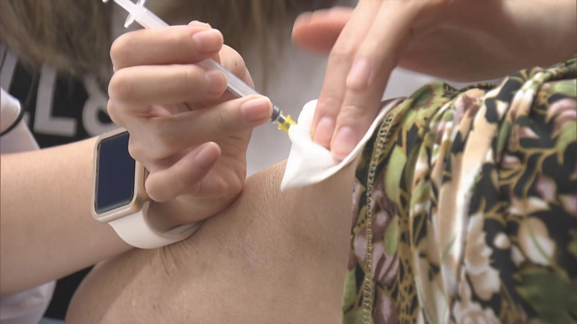 衞生署過去一周接獲32宗接種新冠疫苗後異常事件