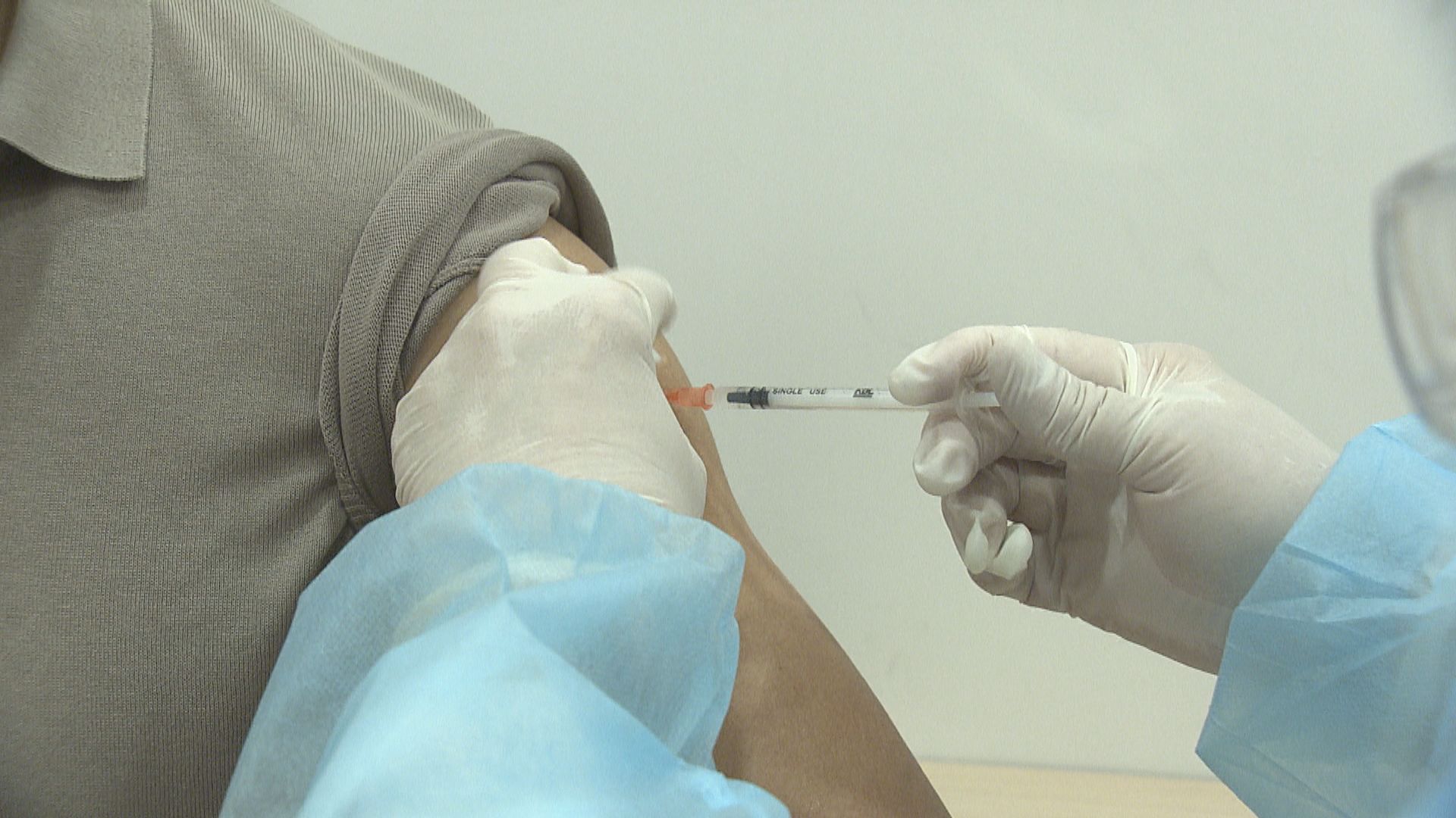 港大及養和聯合研究　近九成八過敏病史求診者適合打新冠疫苗