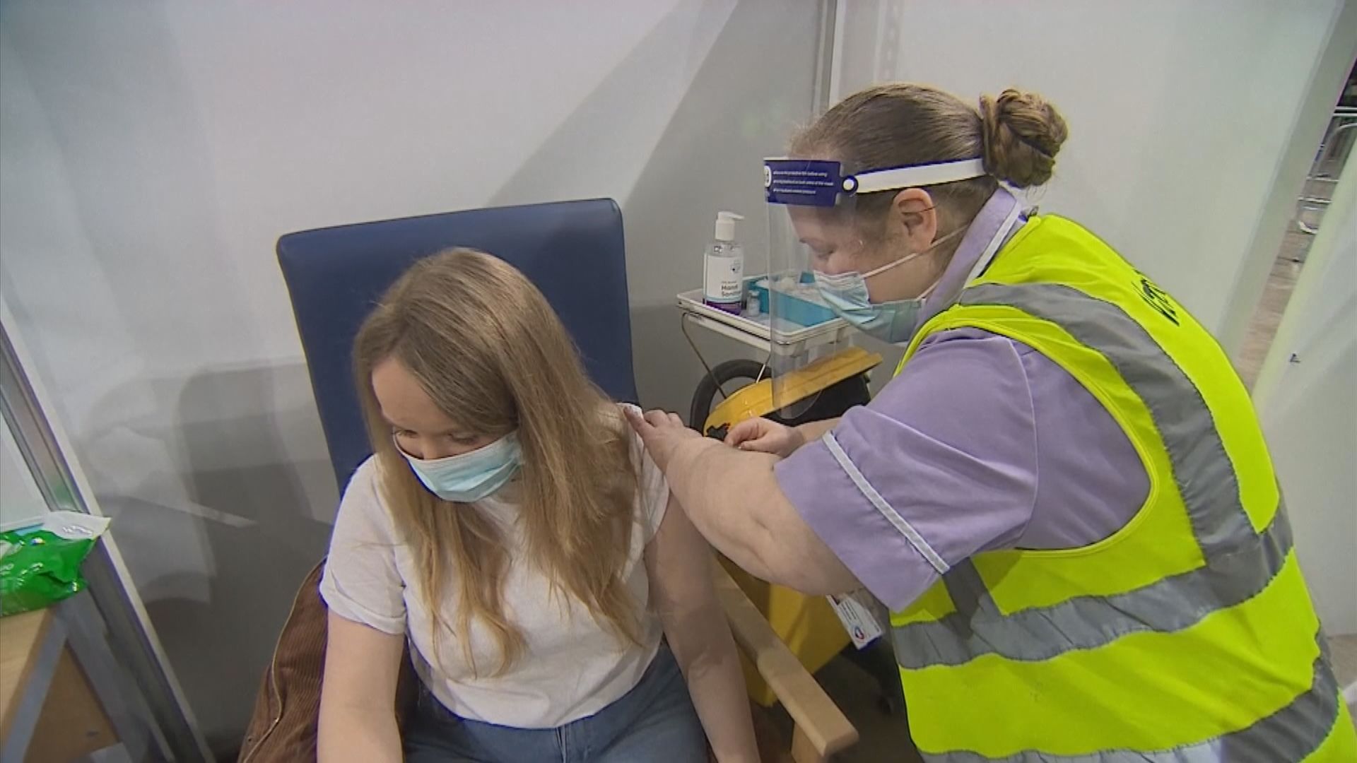 英國試驗讓新冠康復者再次感染以助研究疫苗