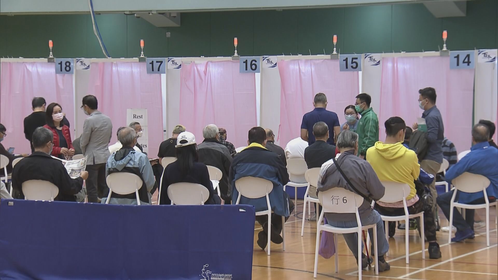 12人接種新冠疫苗後送院　2人留院觀察