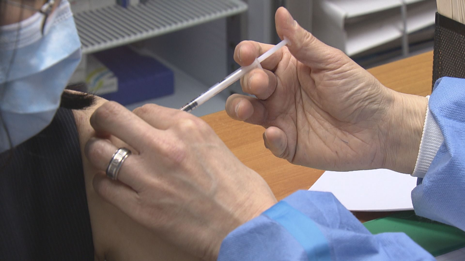 周日有約6300人接種新冠疫苗