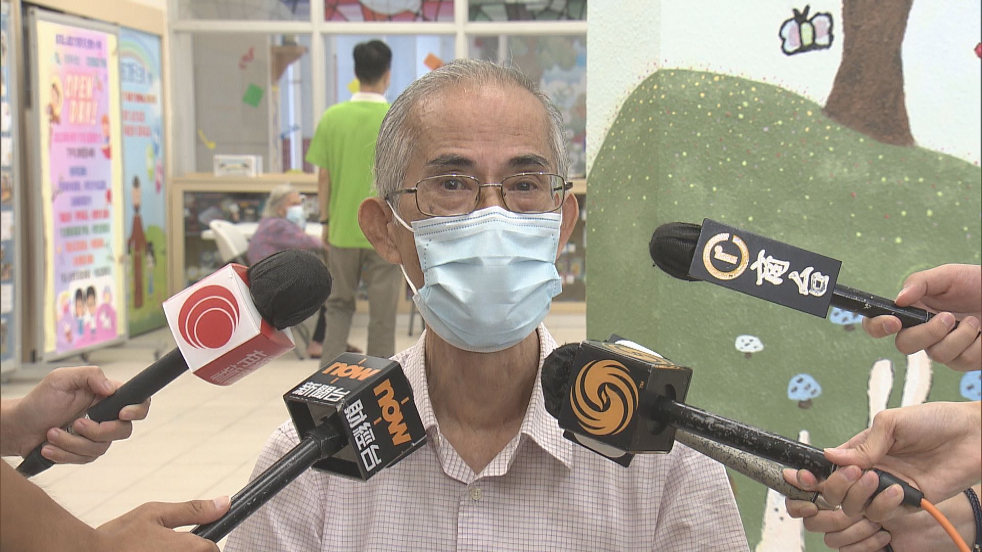 政府一連兩日上門鼓勵長者打針　首日說服17人