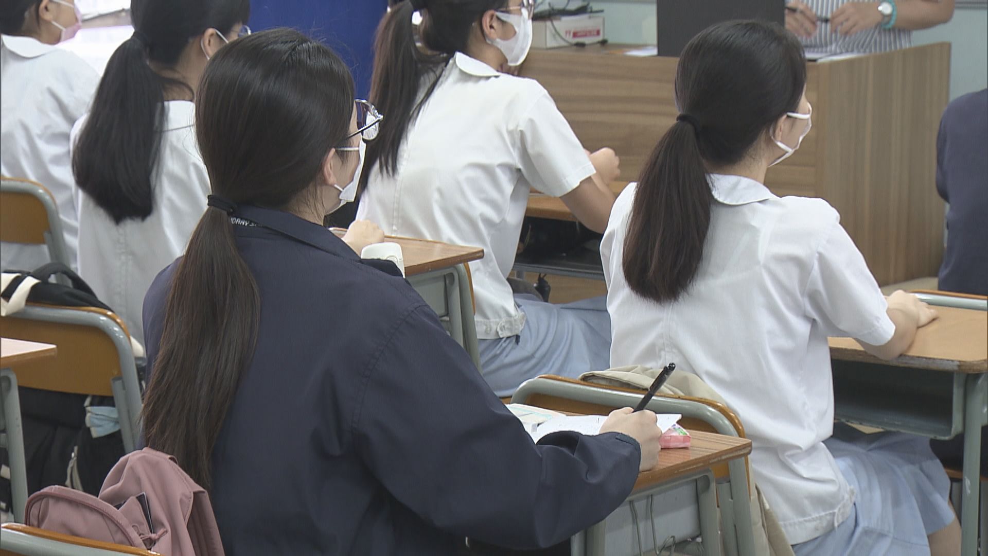 教育局去信學校查詢師生疫苗接種情況