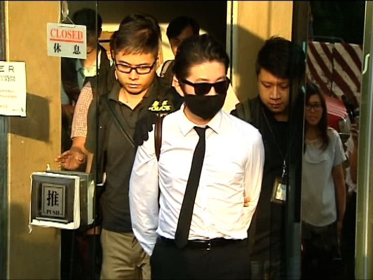 警方帶走三名優步職員協助調查