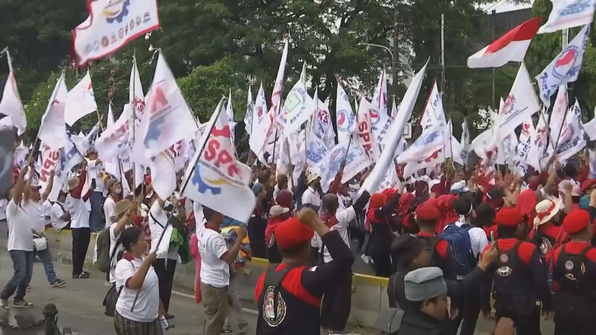亞洲多地五一勞動節集會　爭取改善薪酬待遇