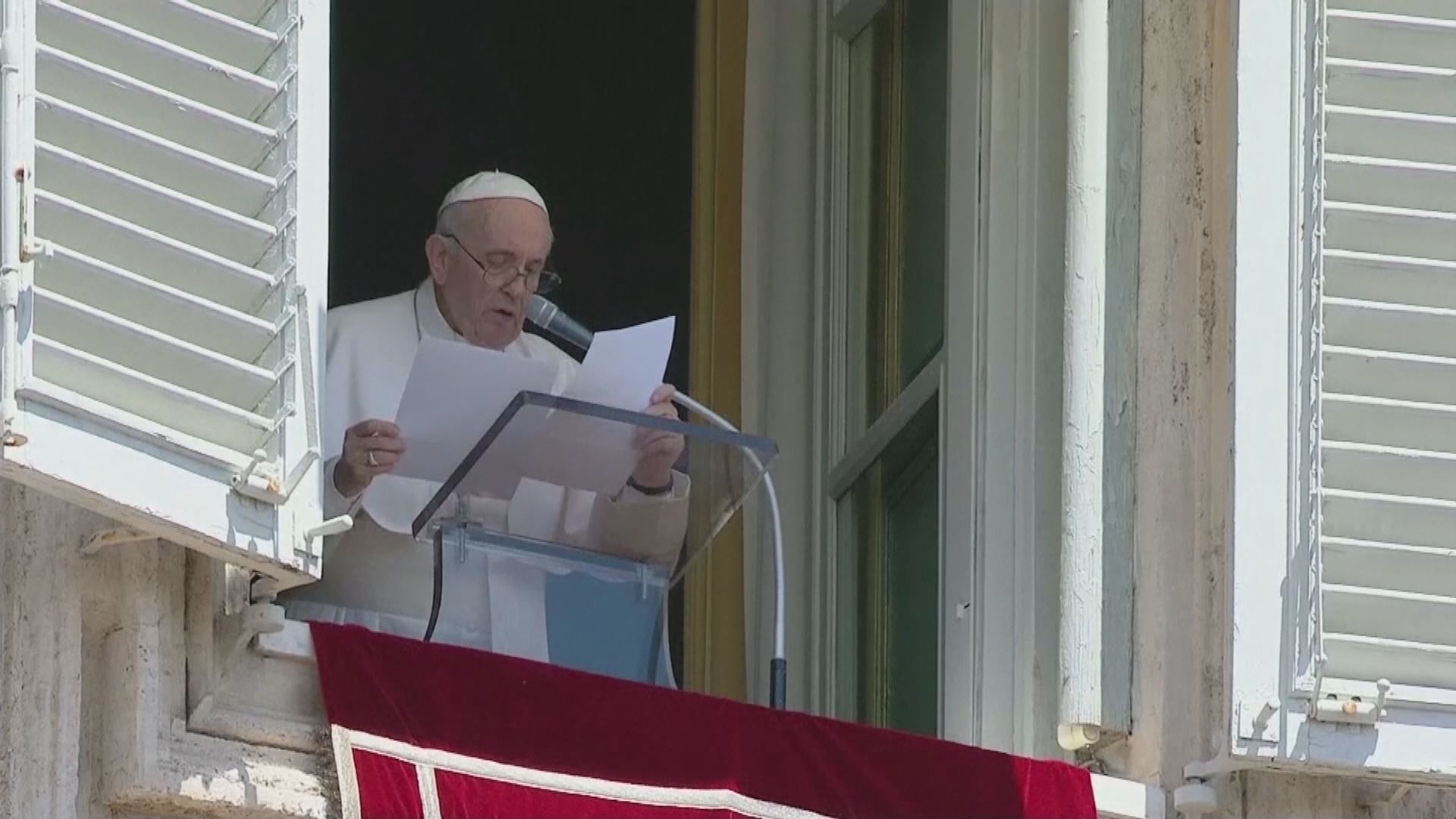 教宗方濟各結腸手術出院後首次露面