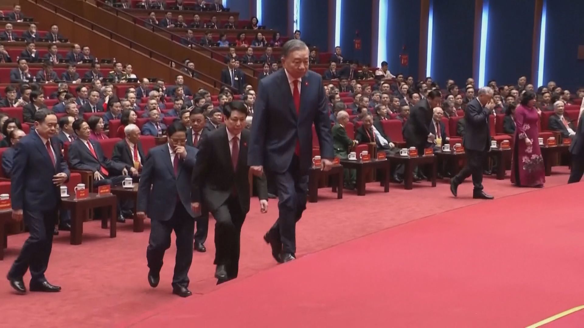 越共選出新一屆中央委員會成員　現任總書記蘇林入選