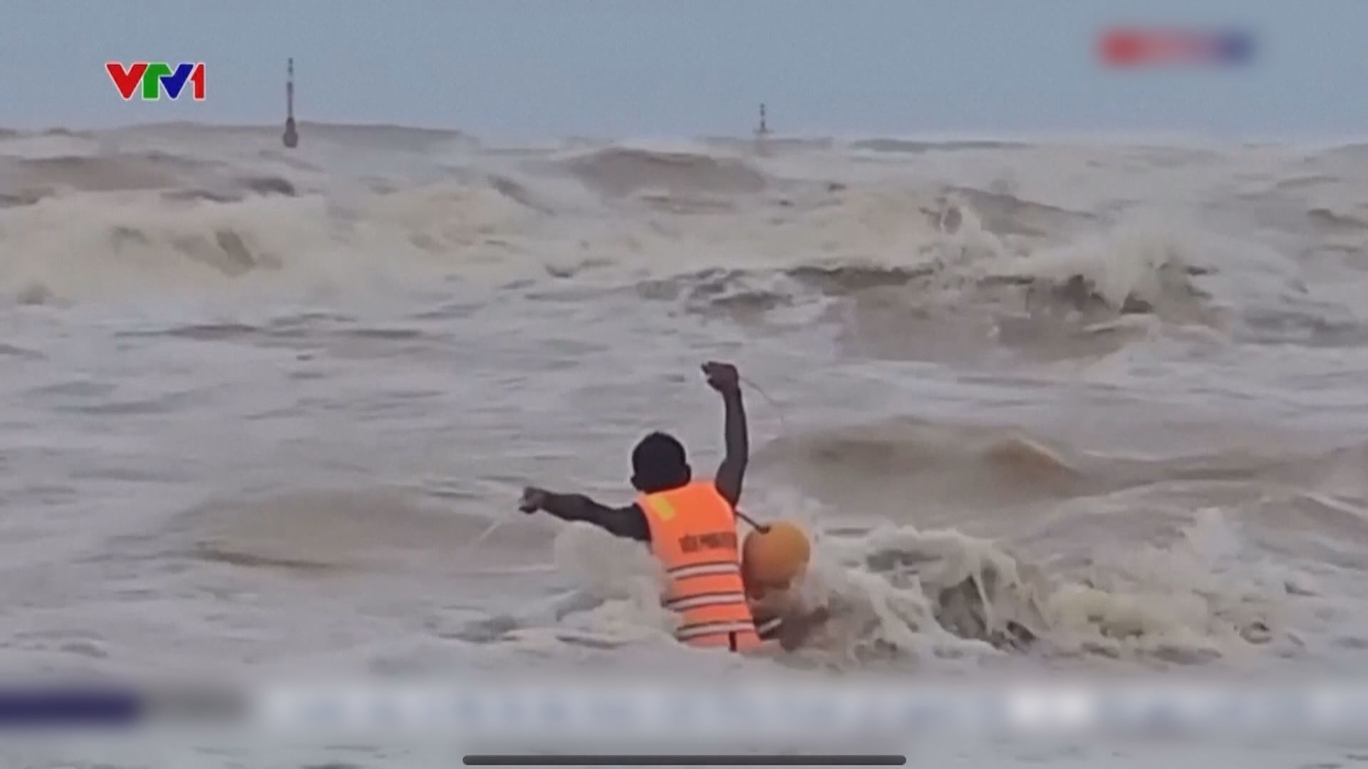 博羅依已於越南登陸　當局疏散逾25萬人