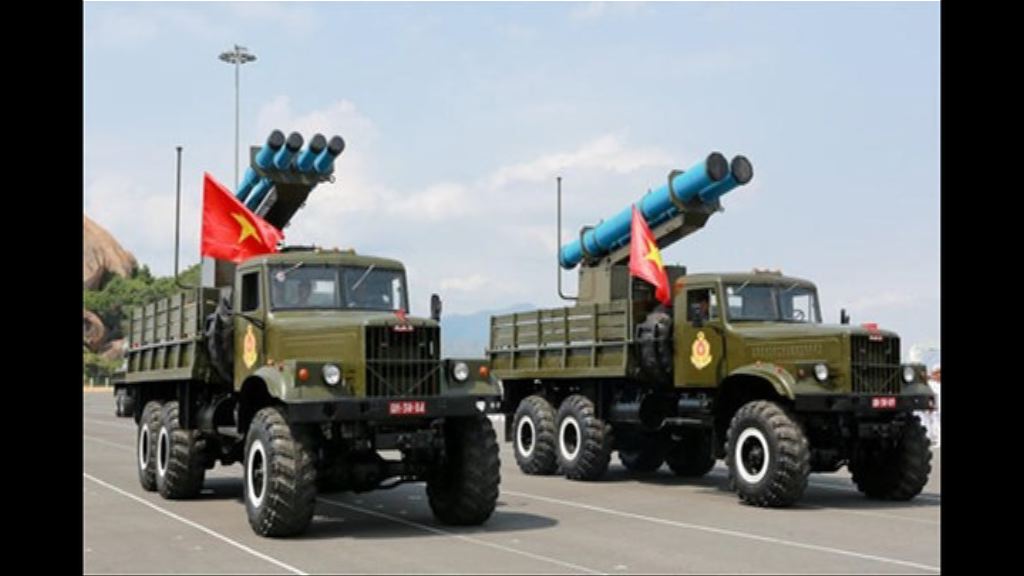 越南疑在南海部署先進火箭炮