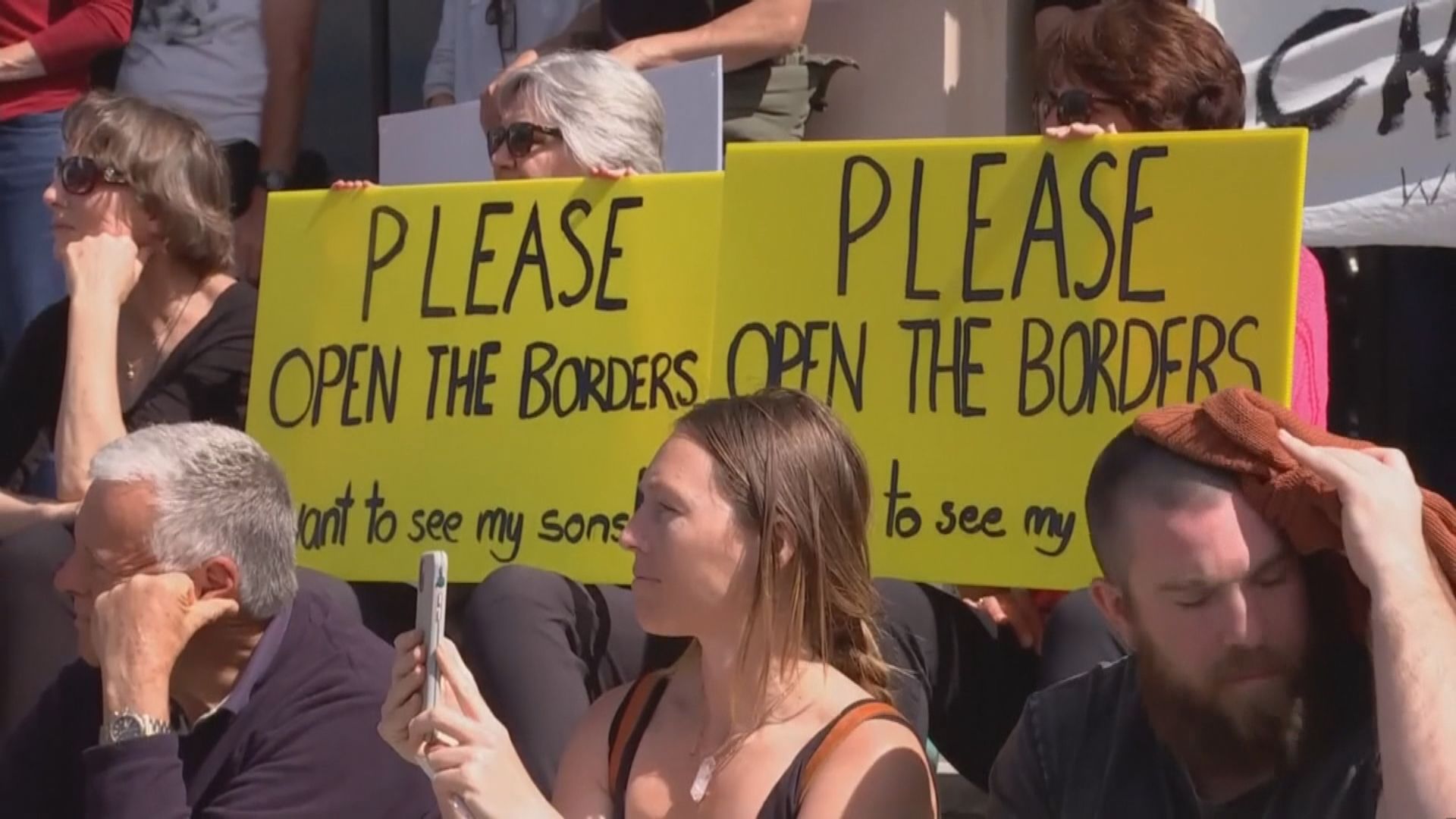 澳洲多個城市均有示威反對封城措施