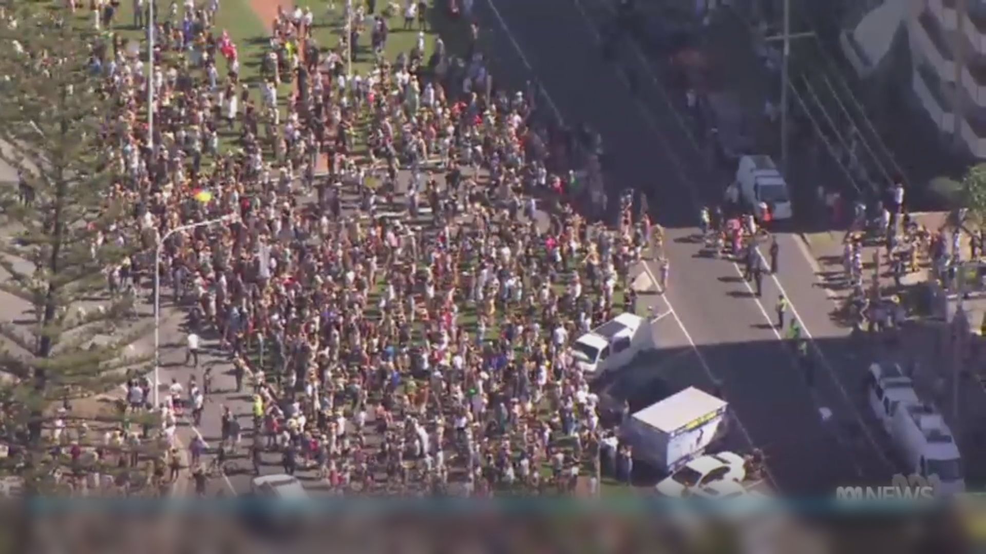 澳洲確診個案創新高　再有示威抗議封城措施