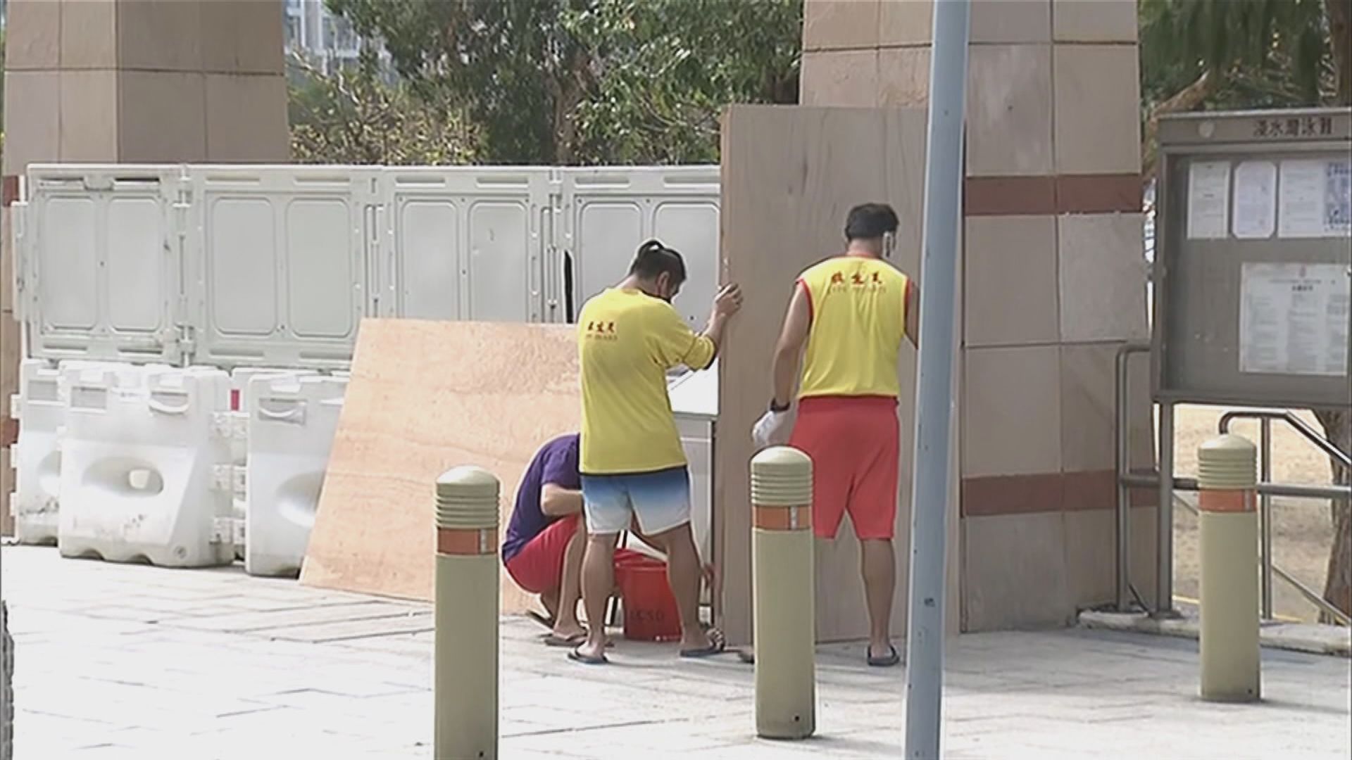 康文署圍封轄下沙灘　市民未能下水感失望