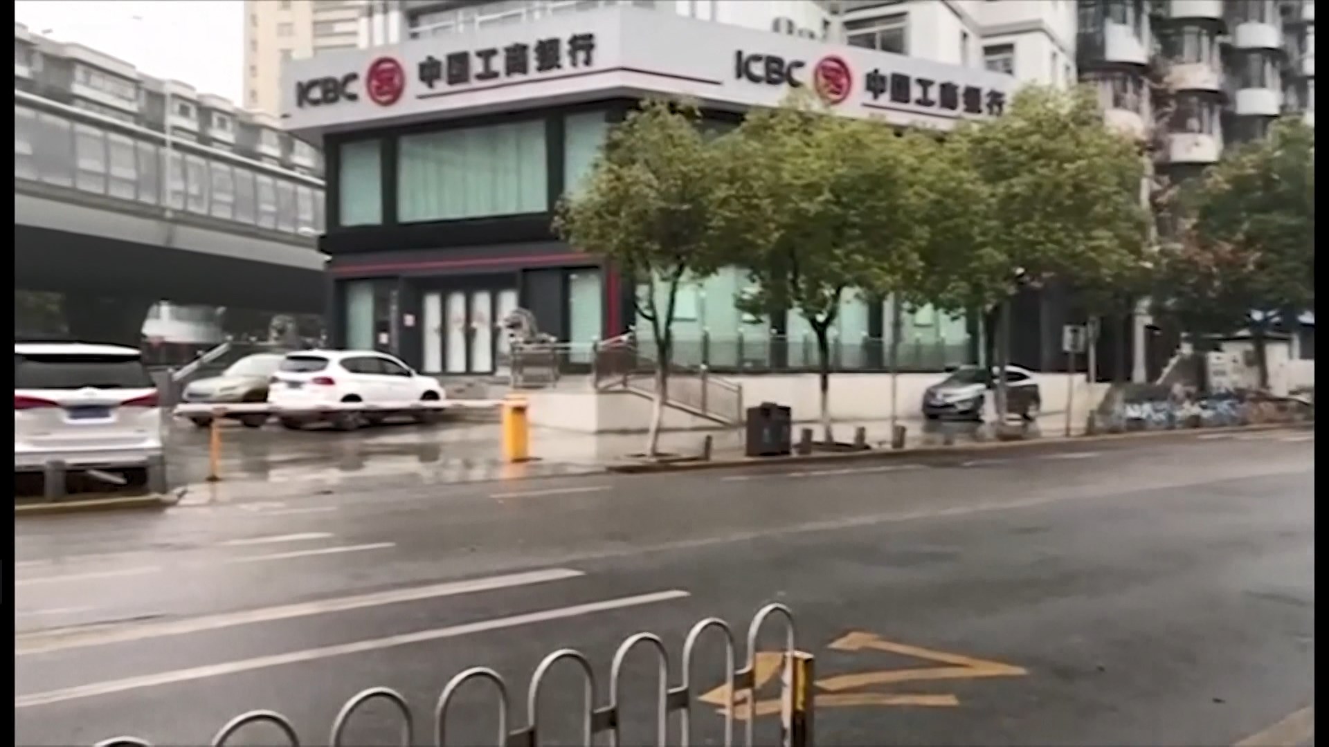 內地當局調查武漢確診釋囚抵京事件