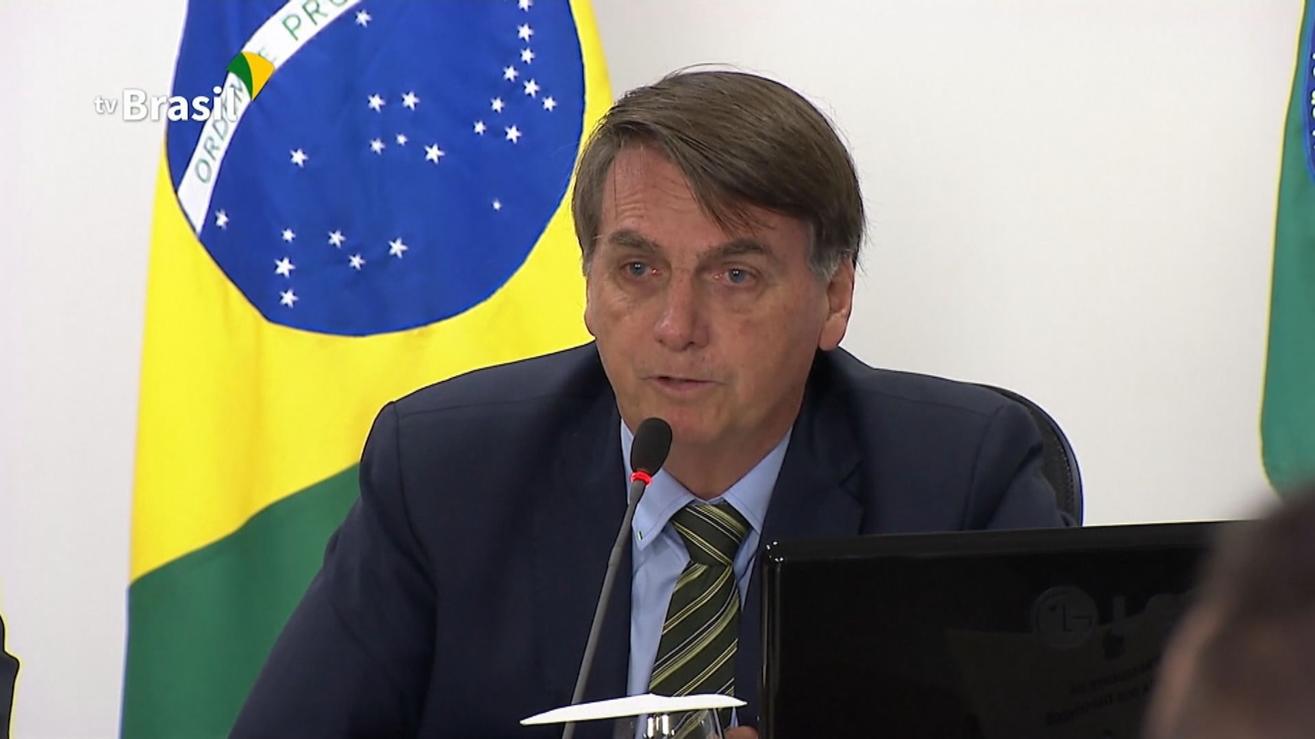 巴西總統博索納羅確診感染新冠病毒