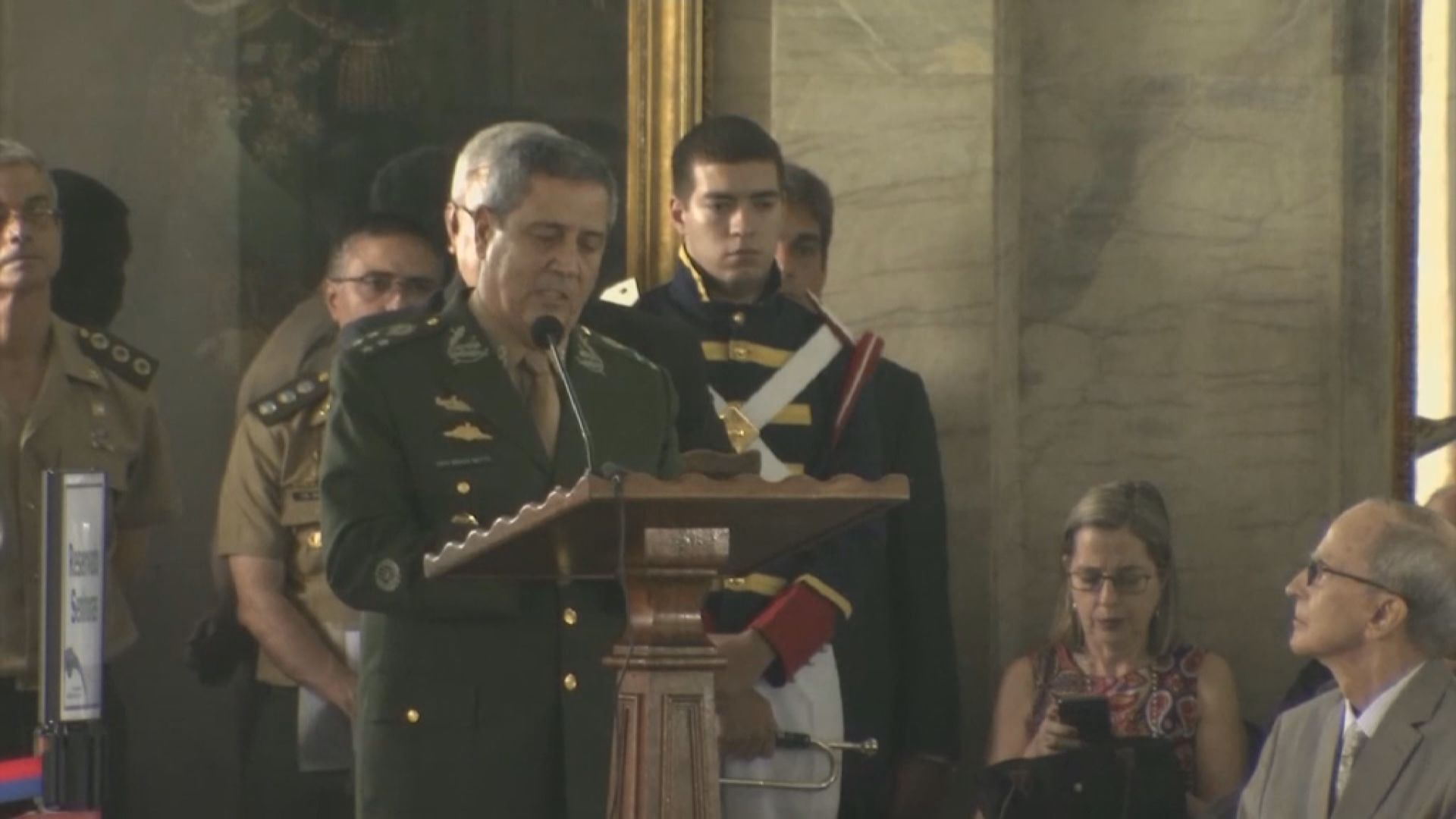 巴西總統幕僚長確診　是內閣第七名染病官員