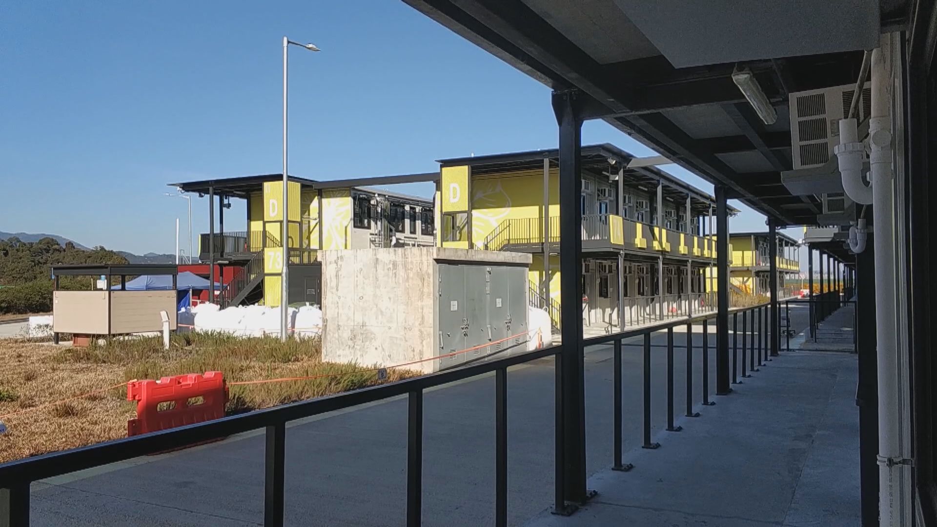 截至周一下午五時　社區隔離設施仍有約310人入住