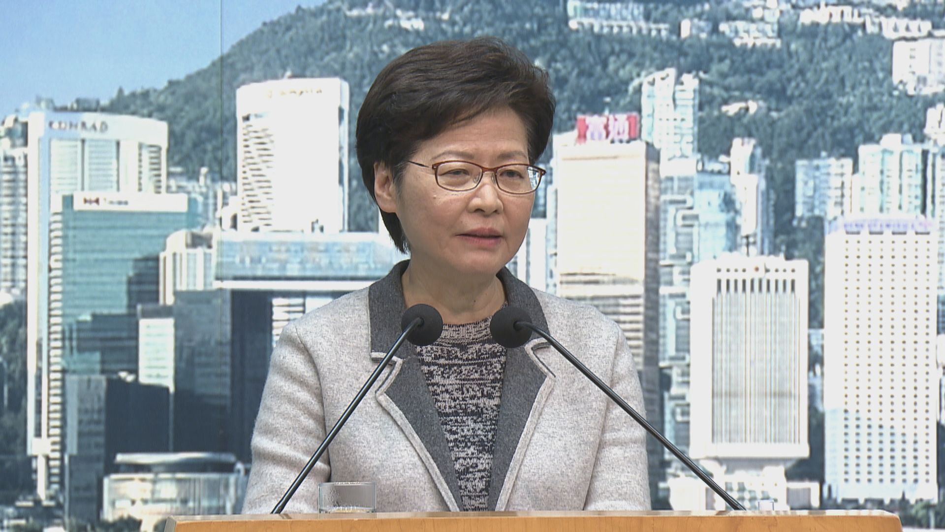 11官員出席有初確者聚會　林鄭：感十分失望尤其對徐英偉