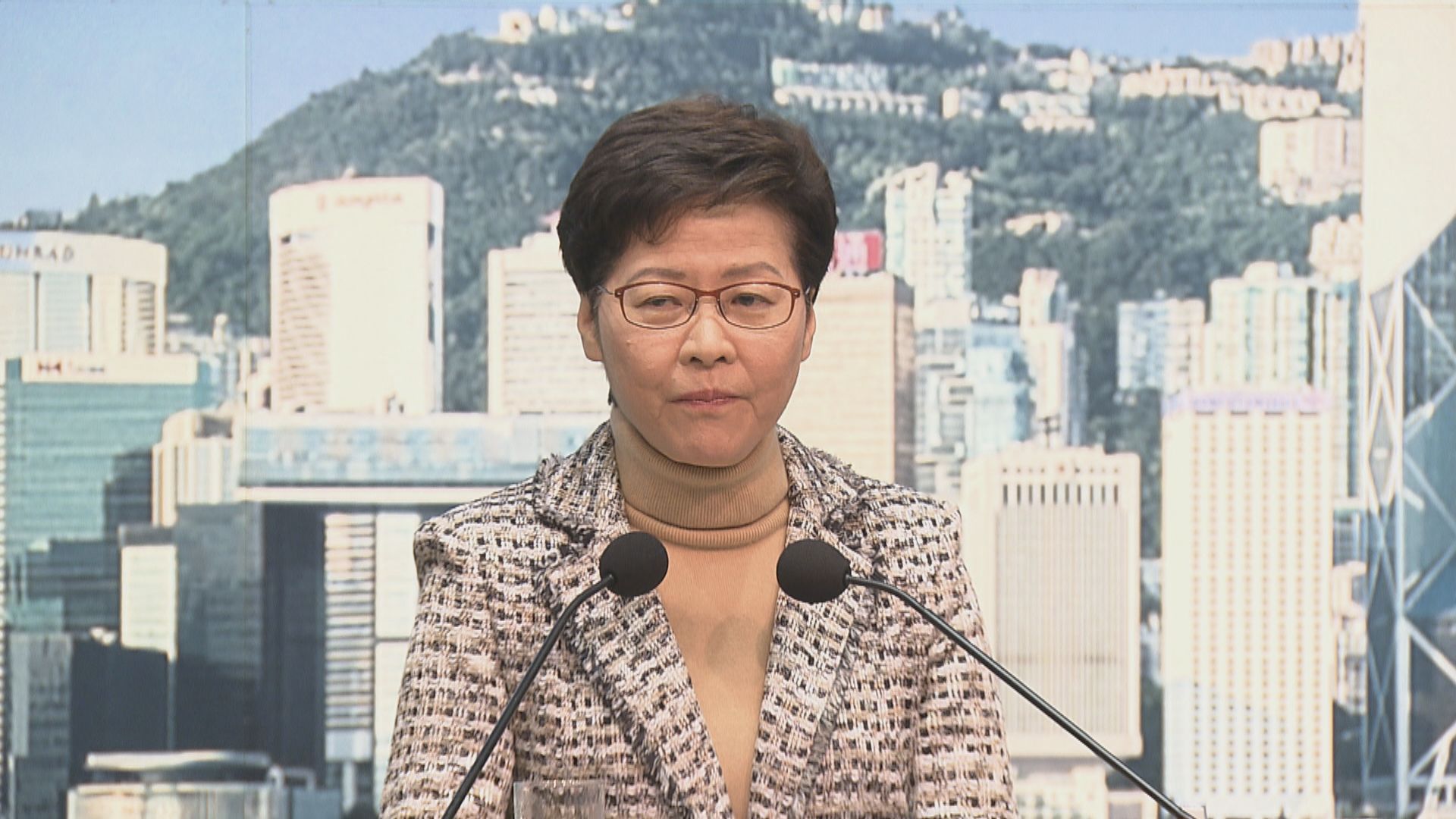 林鄭月娥：明白葵涌邨居民焦慮　惟須果斷截斷傳播鏈