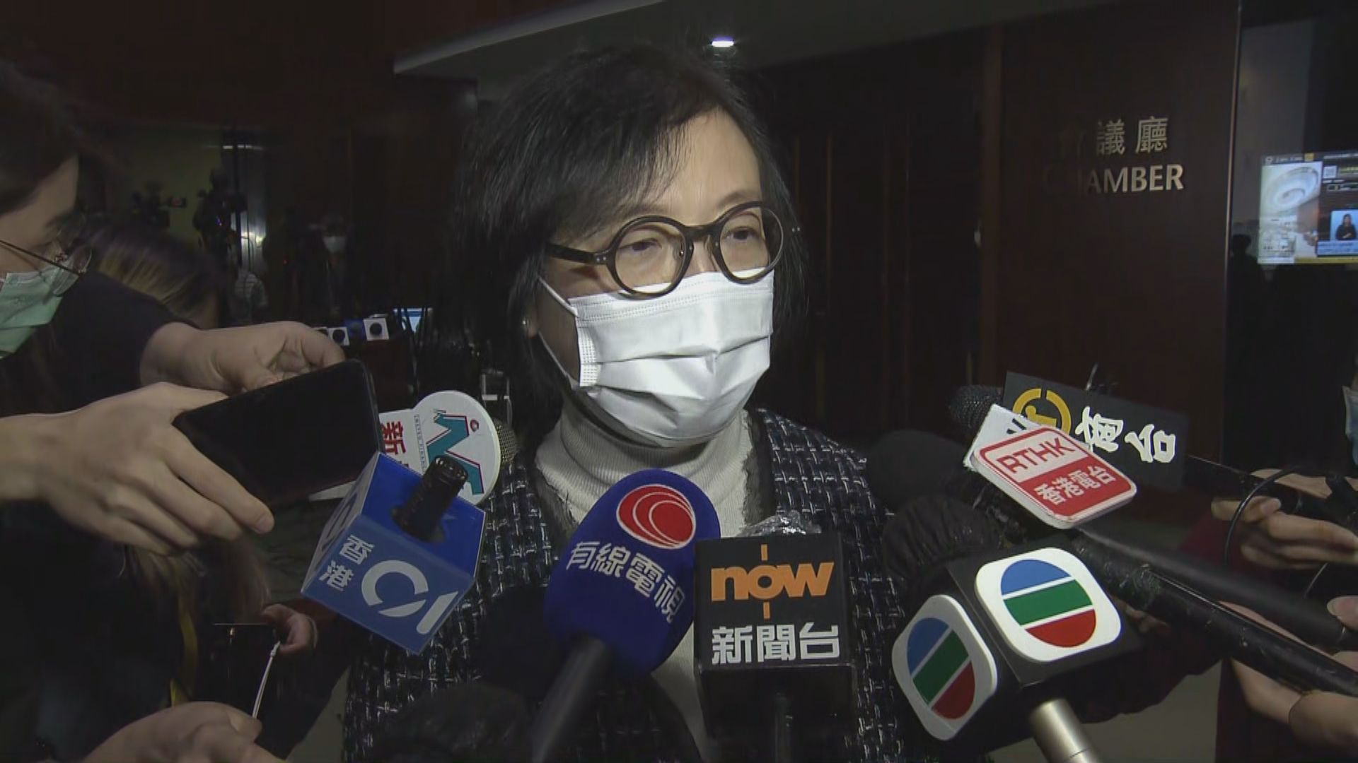 政府正研究抵港人士檢疫流程