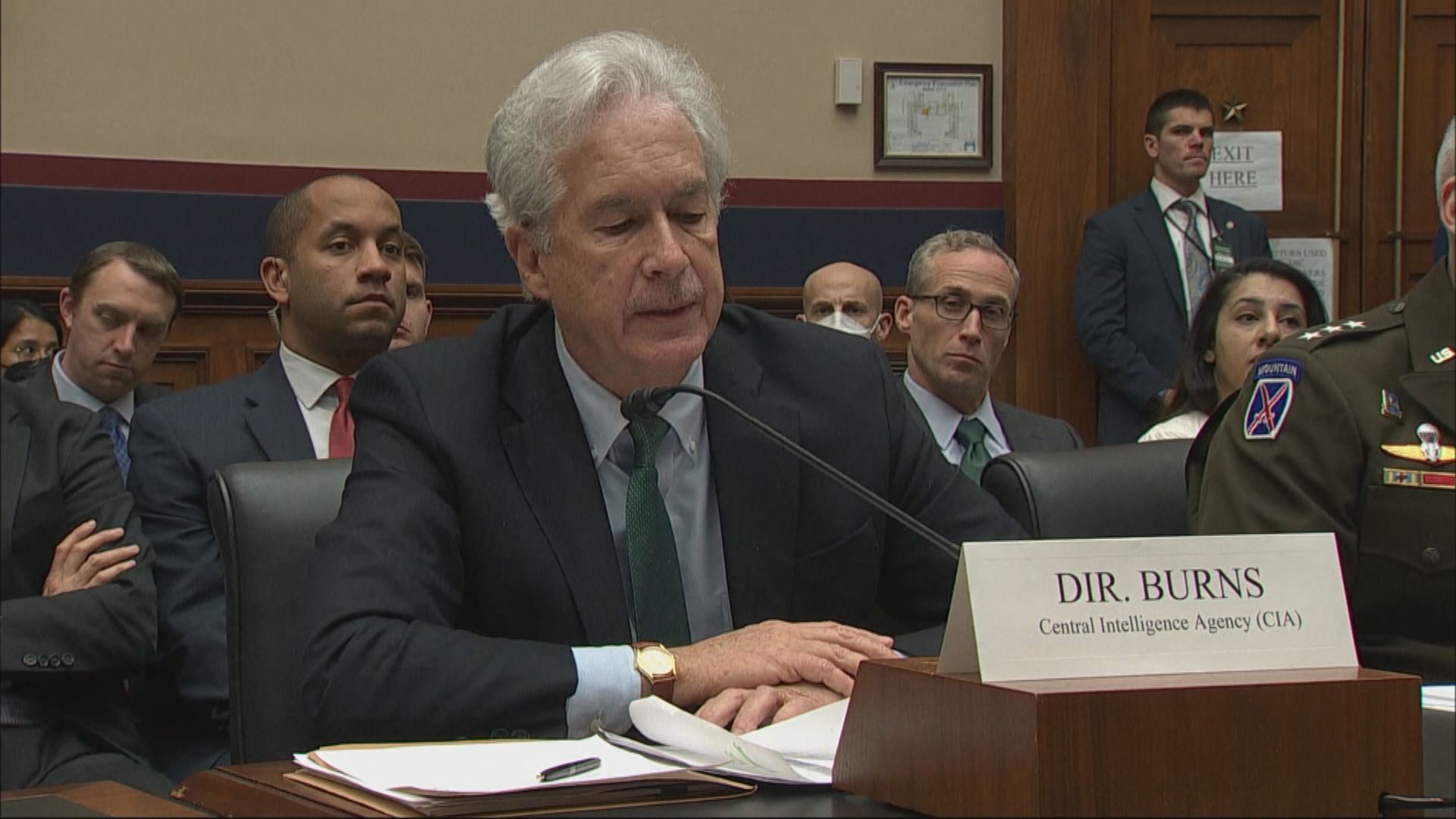 美國中情局長伯恩斯確診　確診前一天曾與拜登會面